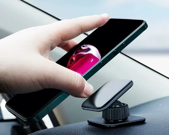İthalat® Jel Yapışkanlı Araba Telefon Tutucu
