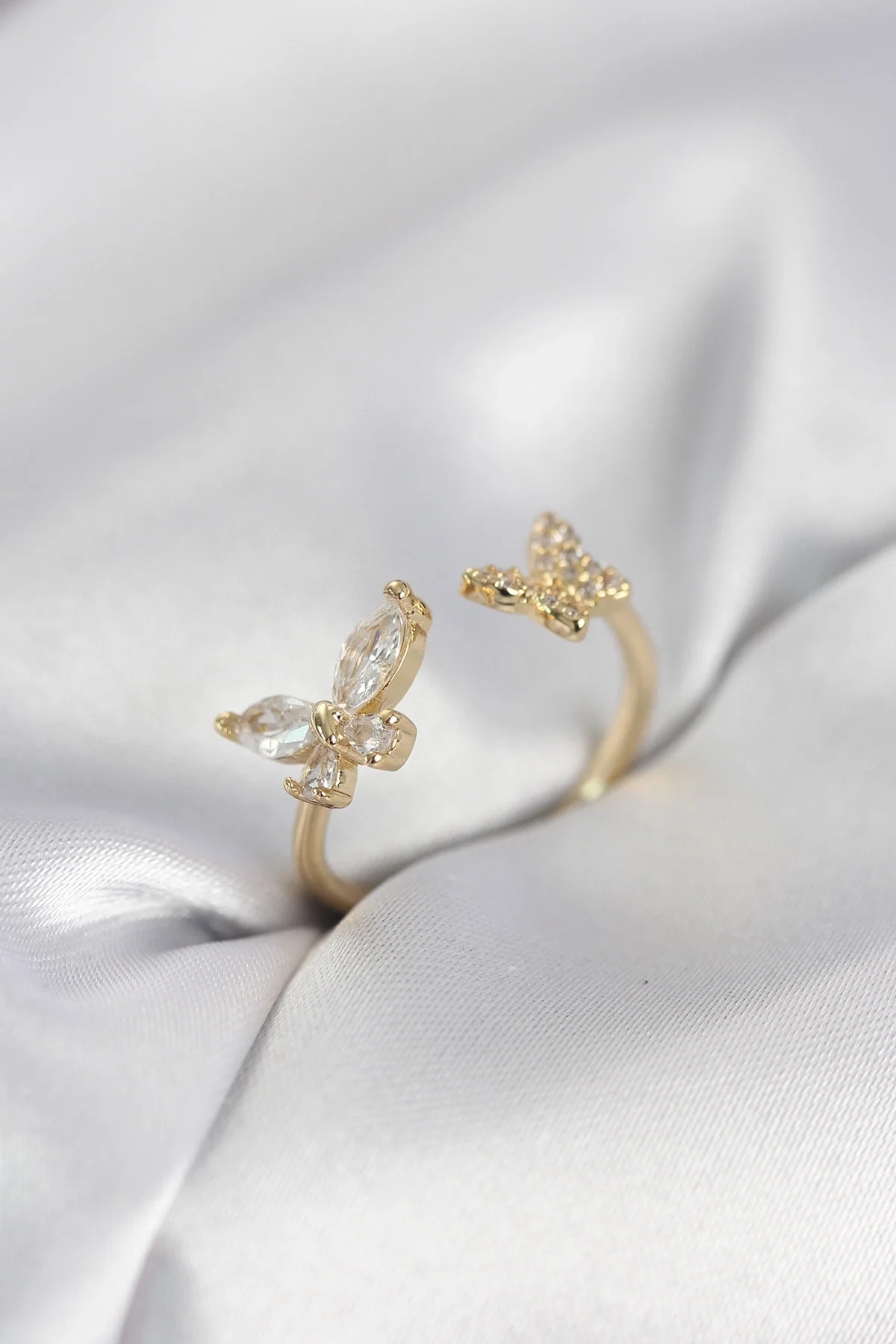İthalat® Kelebek Model Zirkon Taşlı Gold Renk Kadın Yüzük