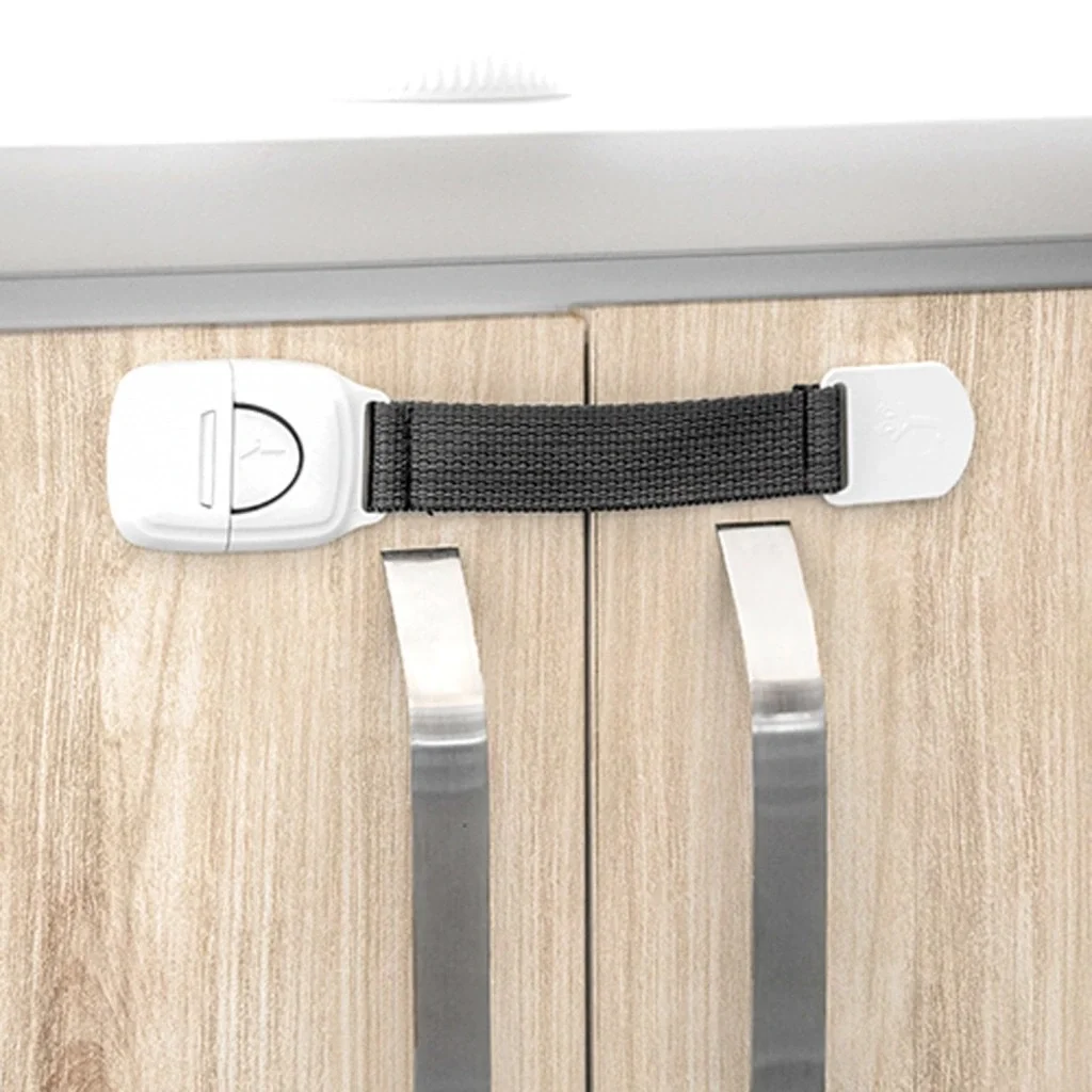 İthalat®  Kordonlu Çok Amaçlı Kilit 4lü 721