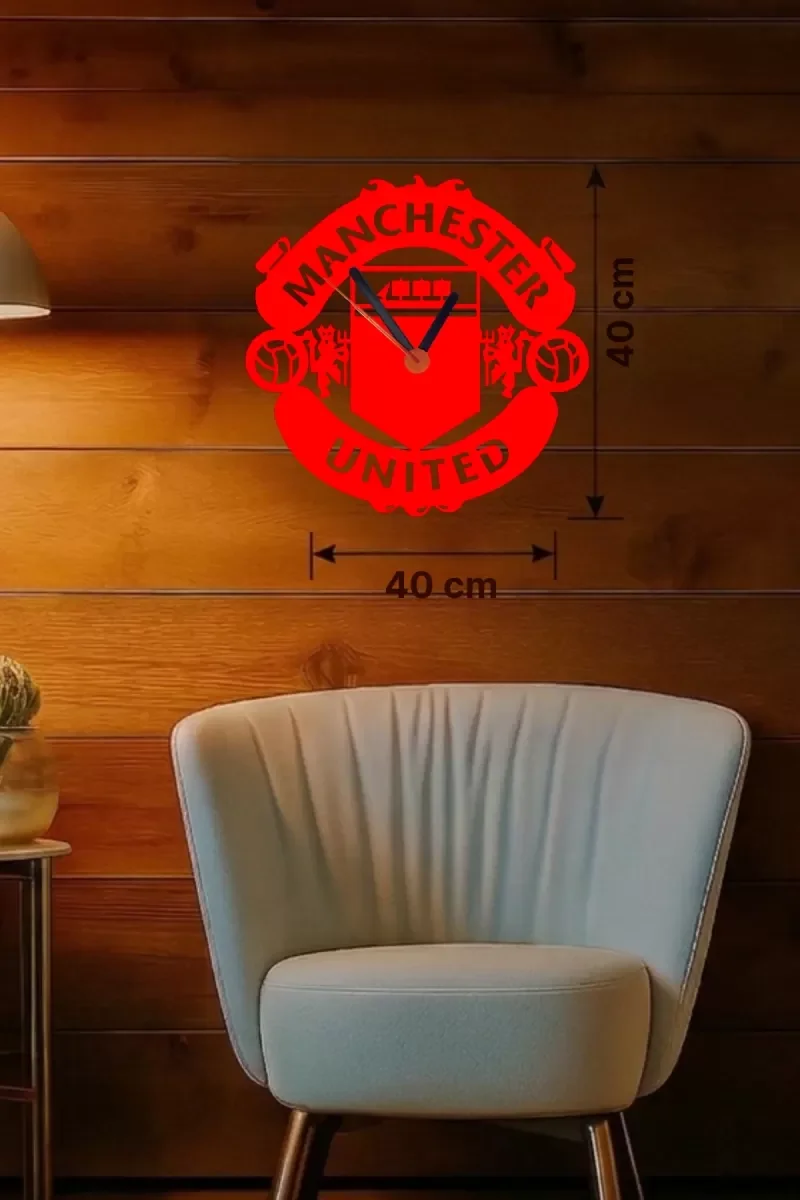 İthalat® Manchester United Logolu Ahşap Duvar Saati - 40x40 cm Taraftar Hediyesi İthalat® Manchester United Logolu Ahşap Duvar Saati - 40x40 cm Taraftar Hediyesi