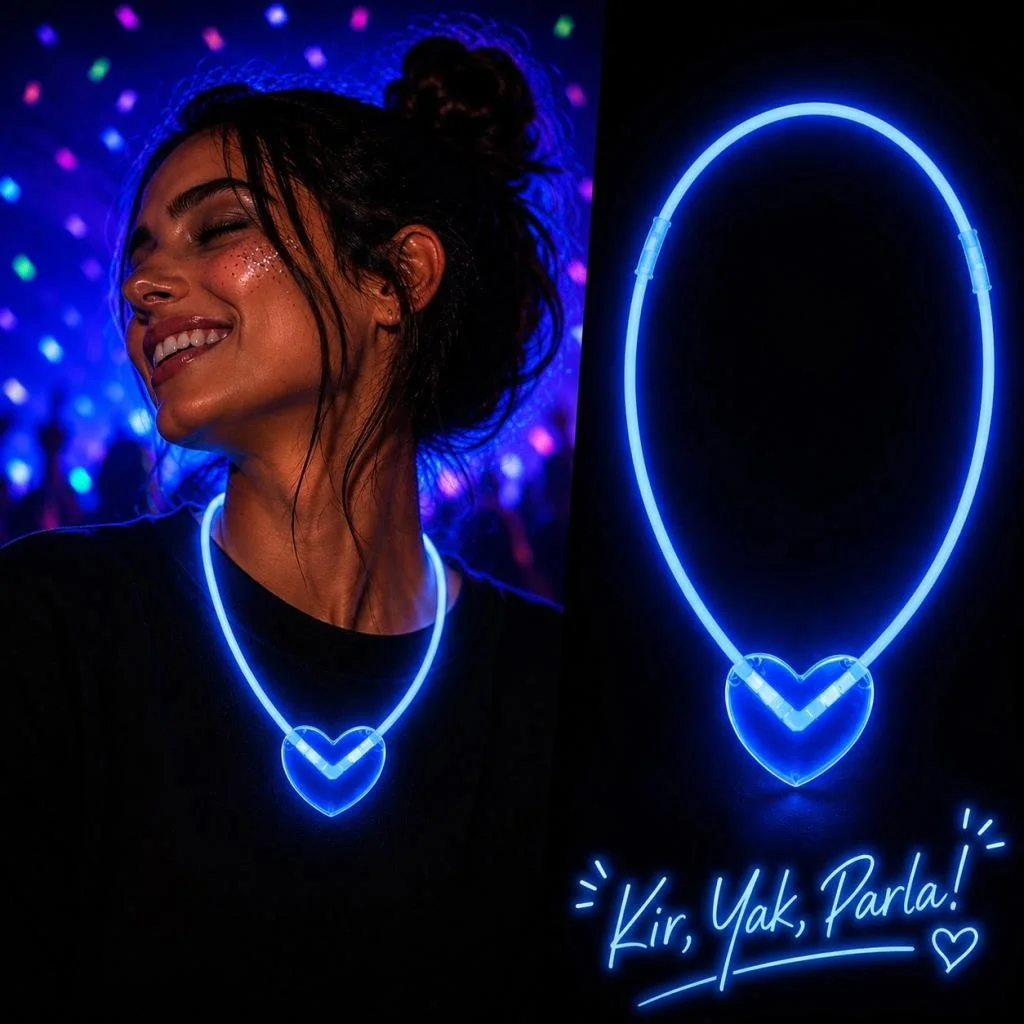 İthalat® Neon Işıklı Fosforlu Kalp Parti Kolyesi Mavi Renk