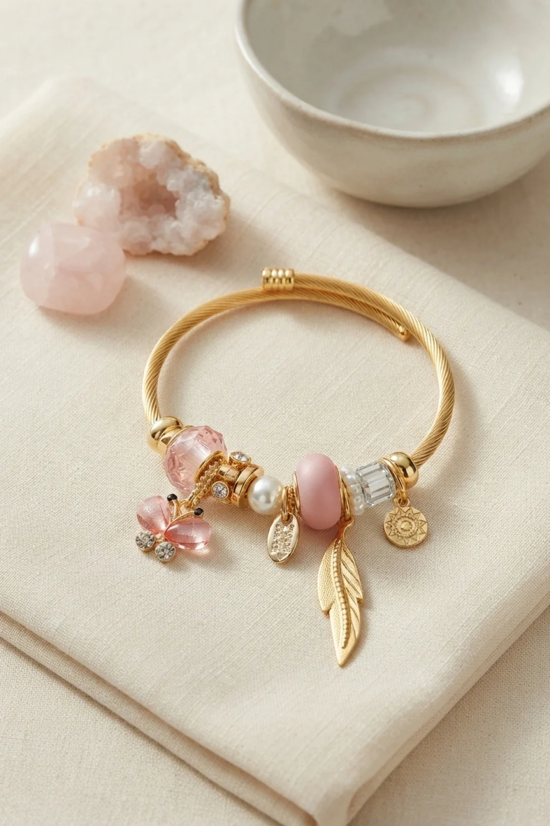 İthalat® Pembe Kelebek Model Charmlı Bileklik