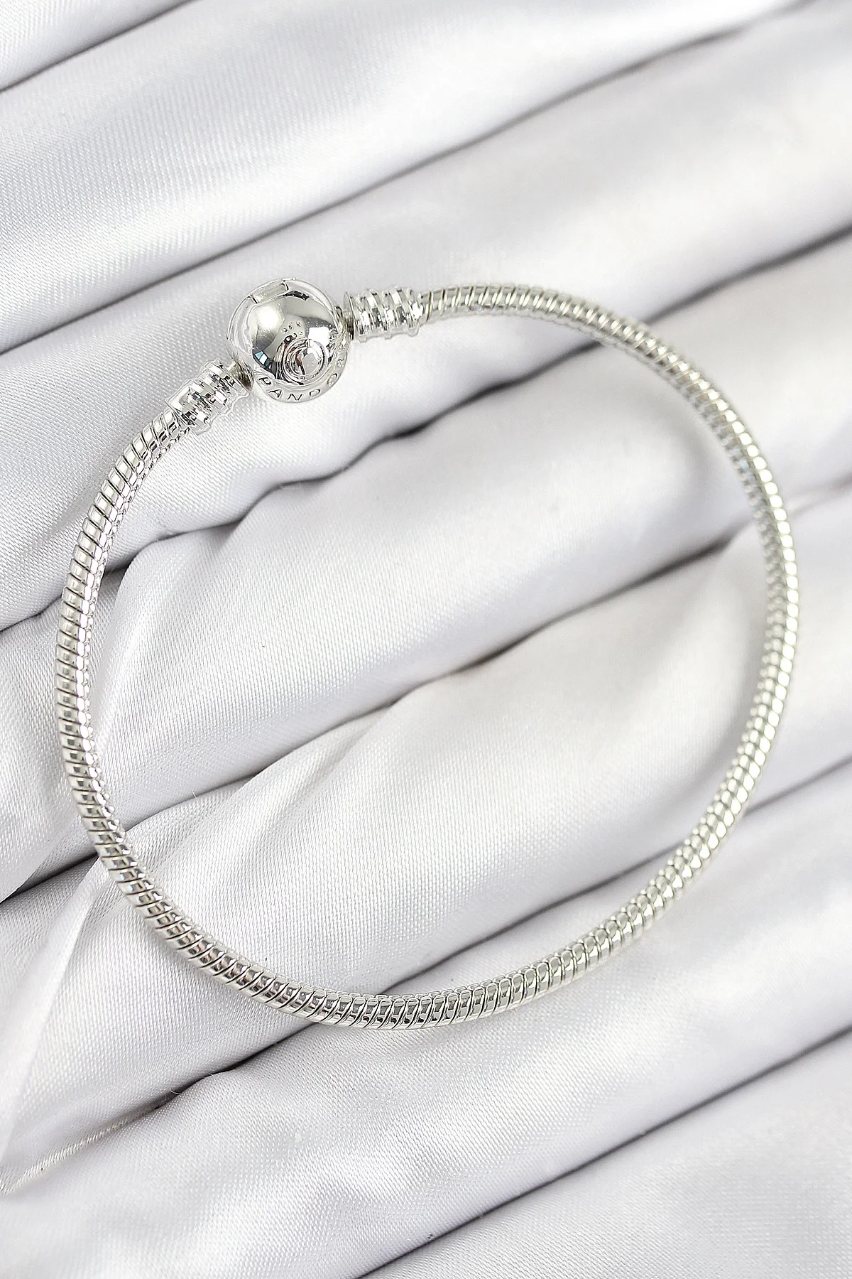 İthalat® Pirinç Charm Topcuk Model Gümüş Renk Kadın Bileklik
