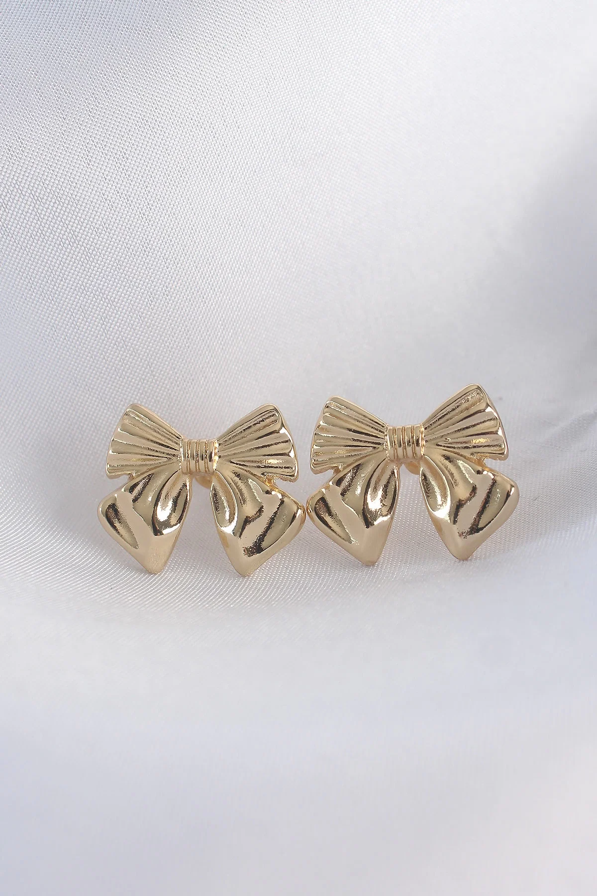 İthalat® Pirinç Gold Renk Fiyonk Küpe