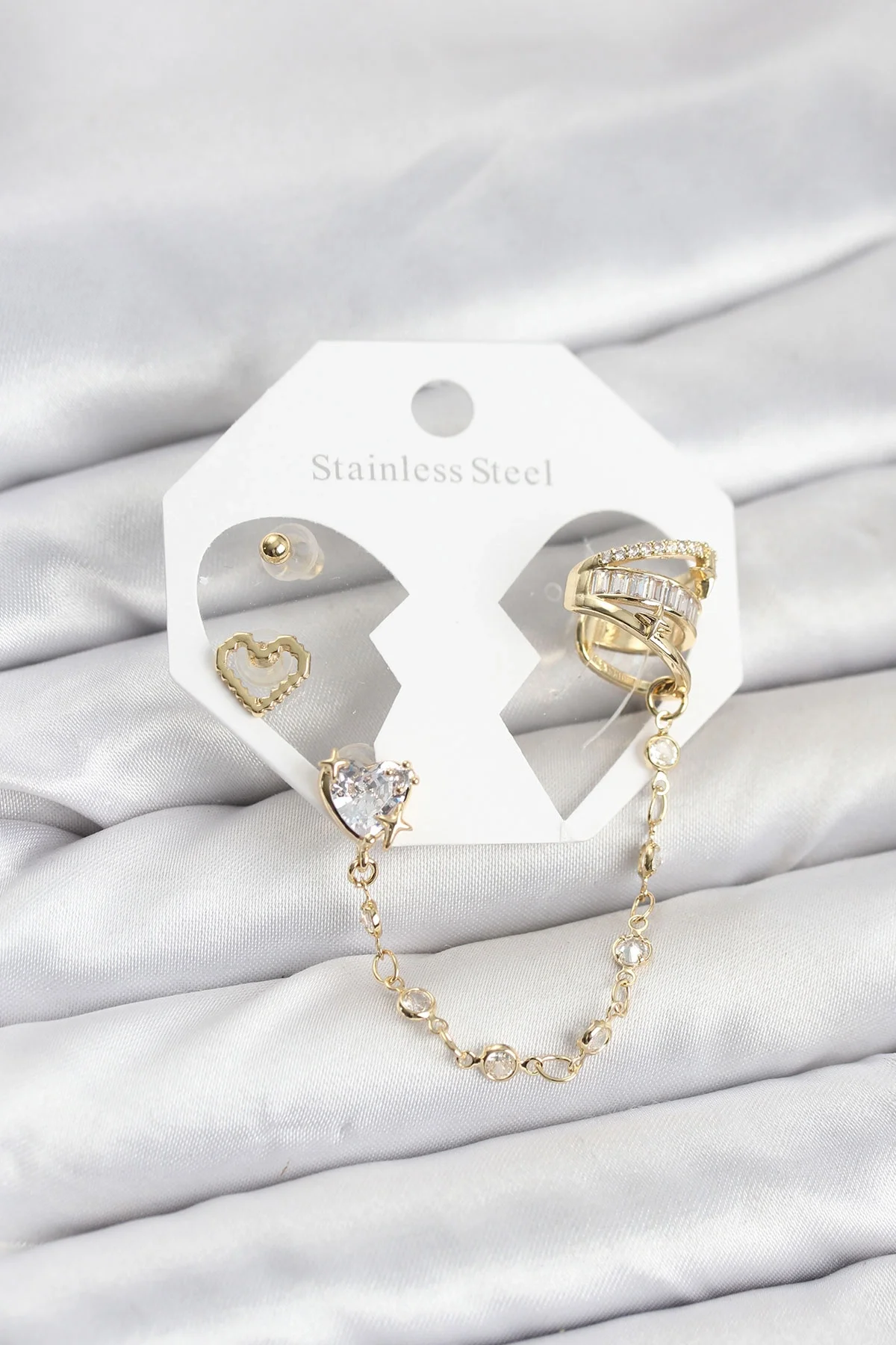 İthalat® Pirinç Gold Renk Kalp Model Zincir Bağlantılı Ear Cuff Küpe Seti