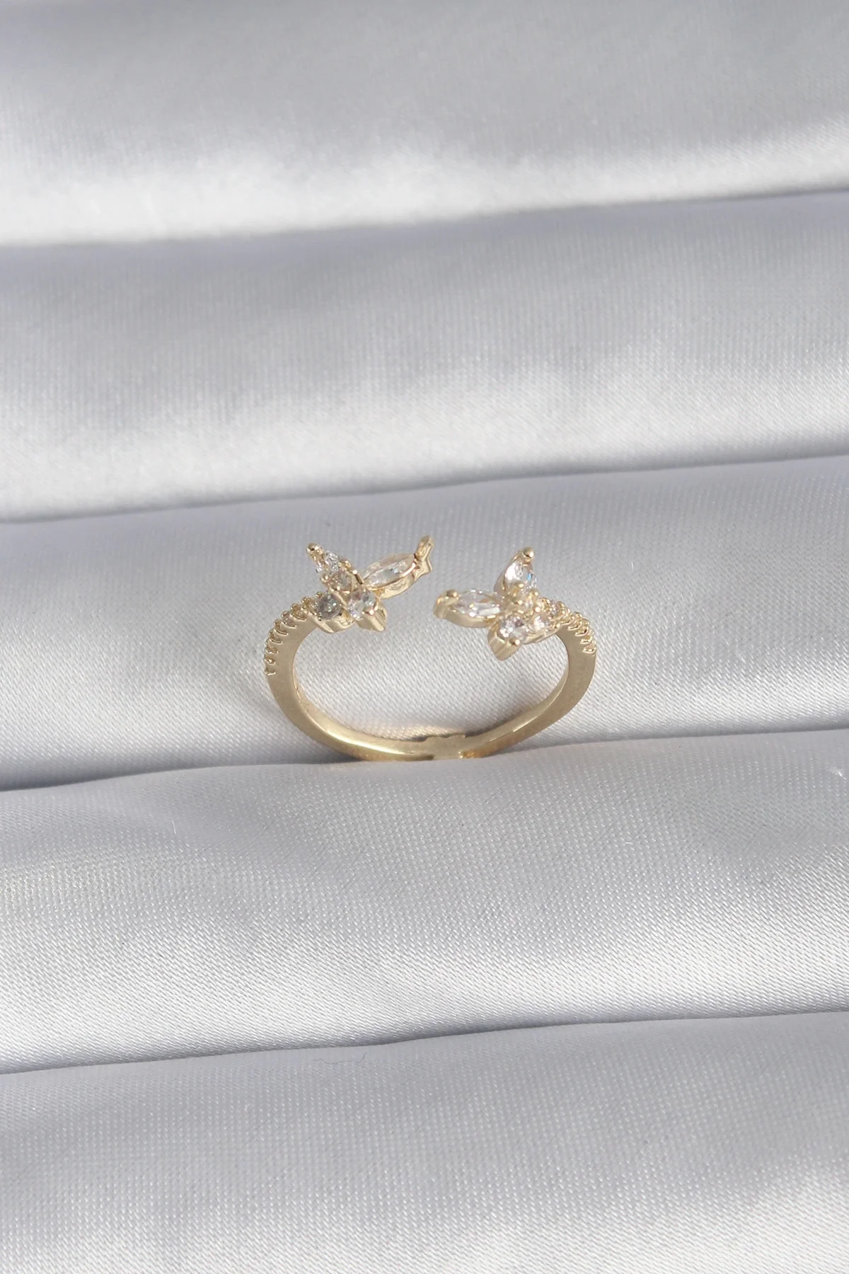 İthalat® Pirinç Gold Renk Zirkon Taşlı Kelebek Model Kadın Yüzük
