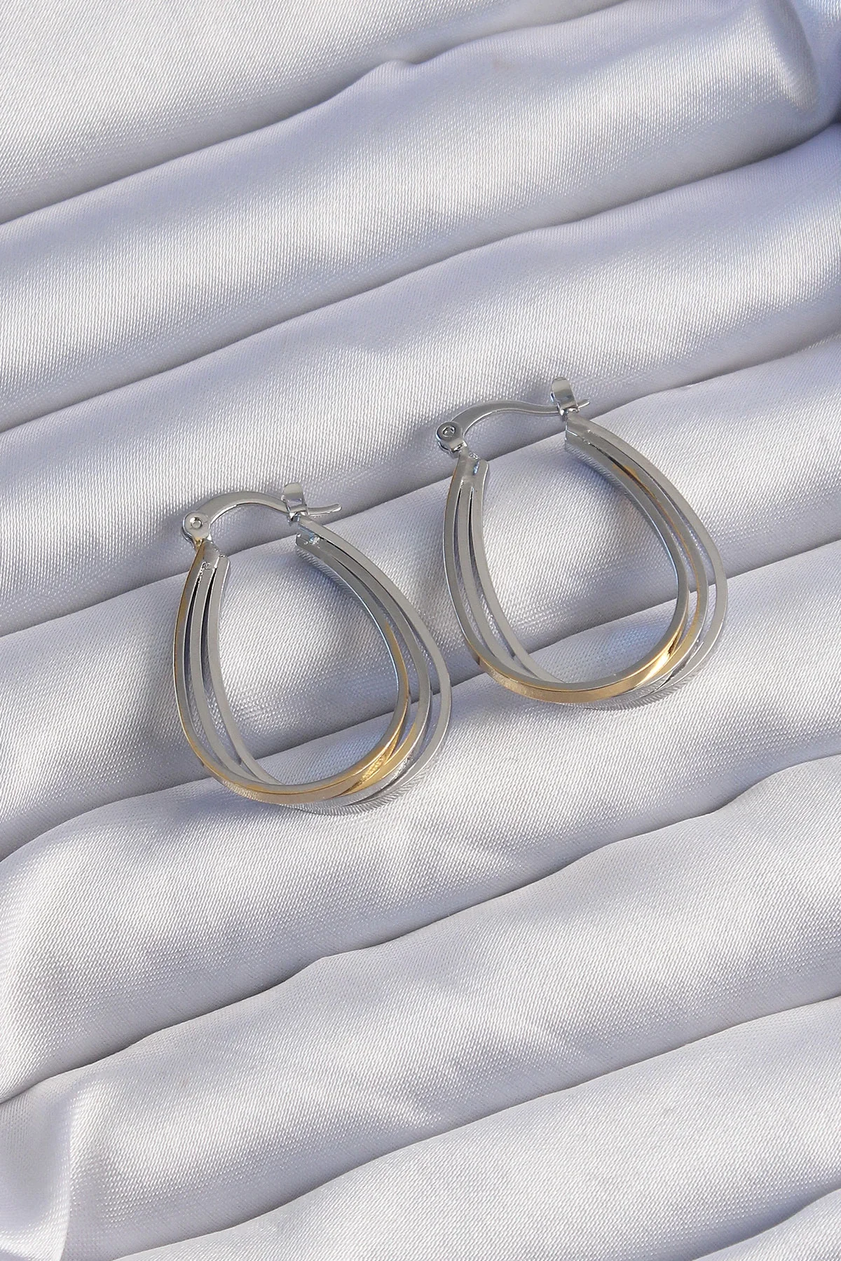 İthalat® Pirinç Gold Gümüş Renkli Oval Çoklu Görünümlü Küpe