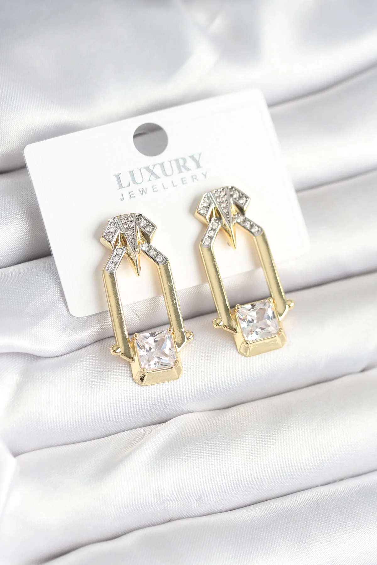 İthalat® Pirinç Gold Renk Vintage Kadın Küpe