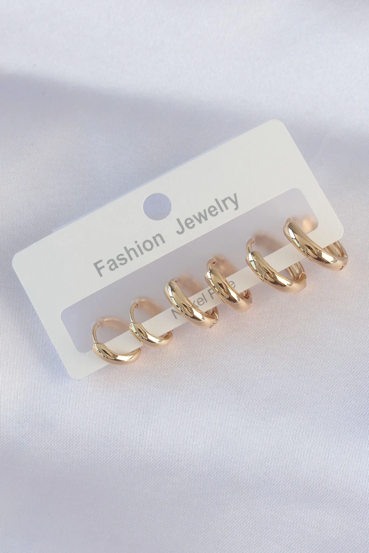 İthalat® Pirinç Gold Renk Oval Bombeli Küpe Seti