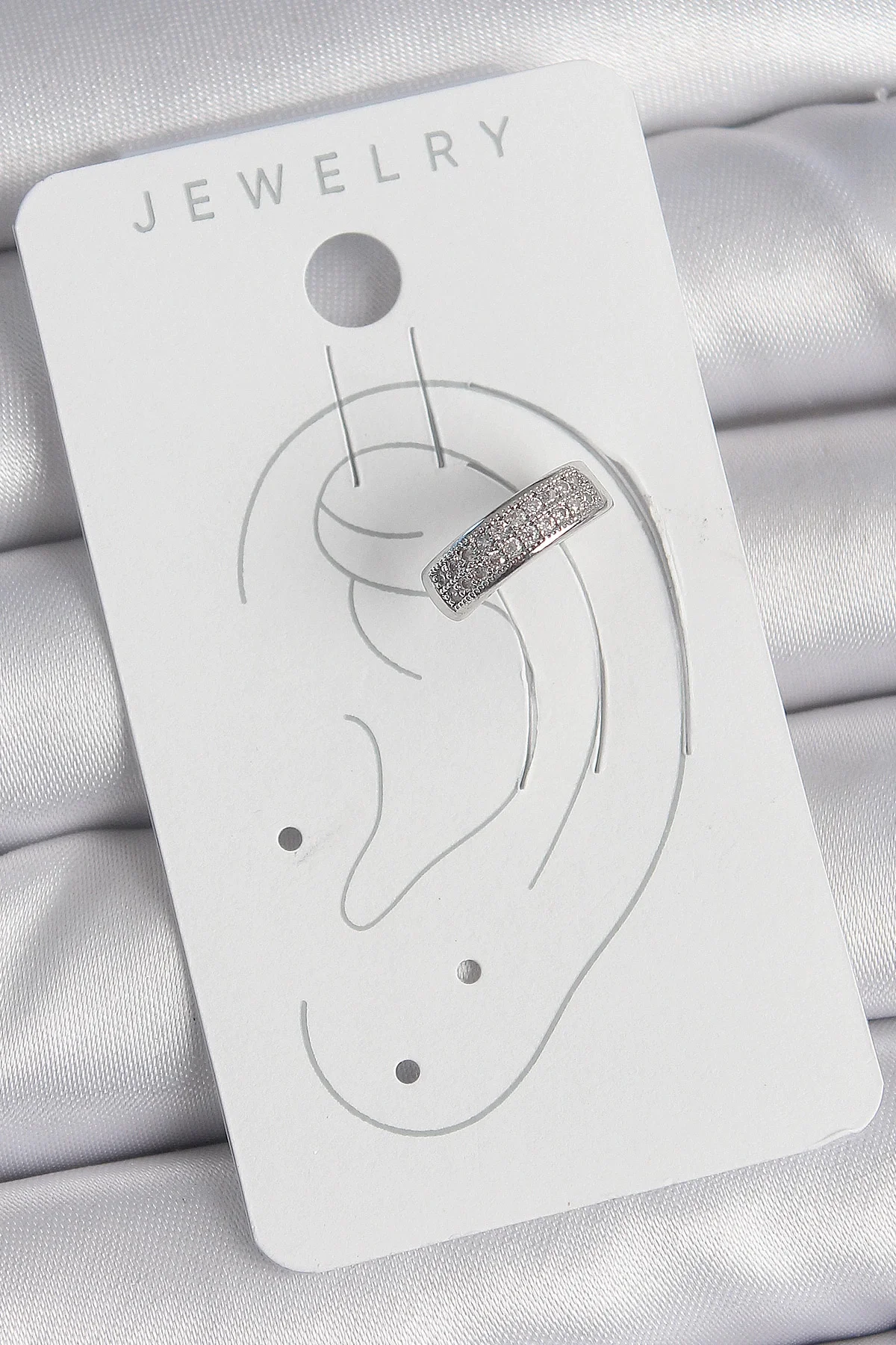 İthalat® Pirinç Gümüş Renk Zirkon Taşlı Kıkırdak Model Kadın Küpe