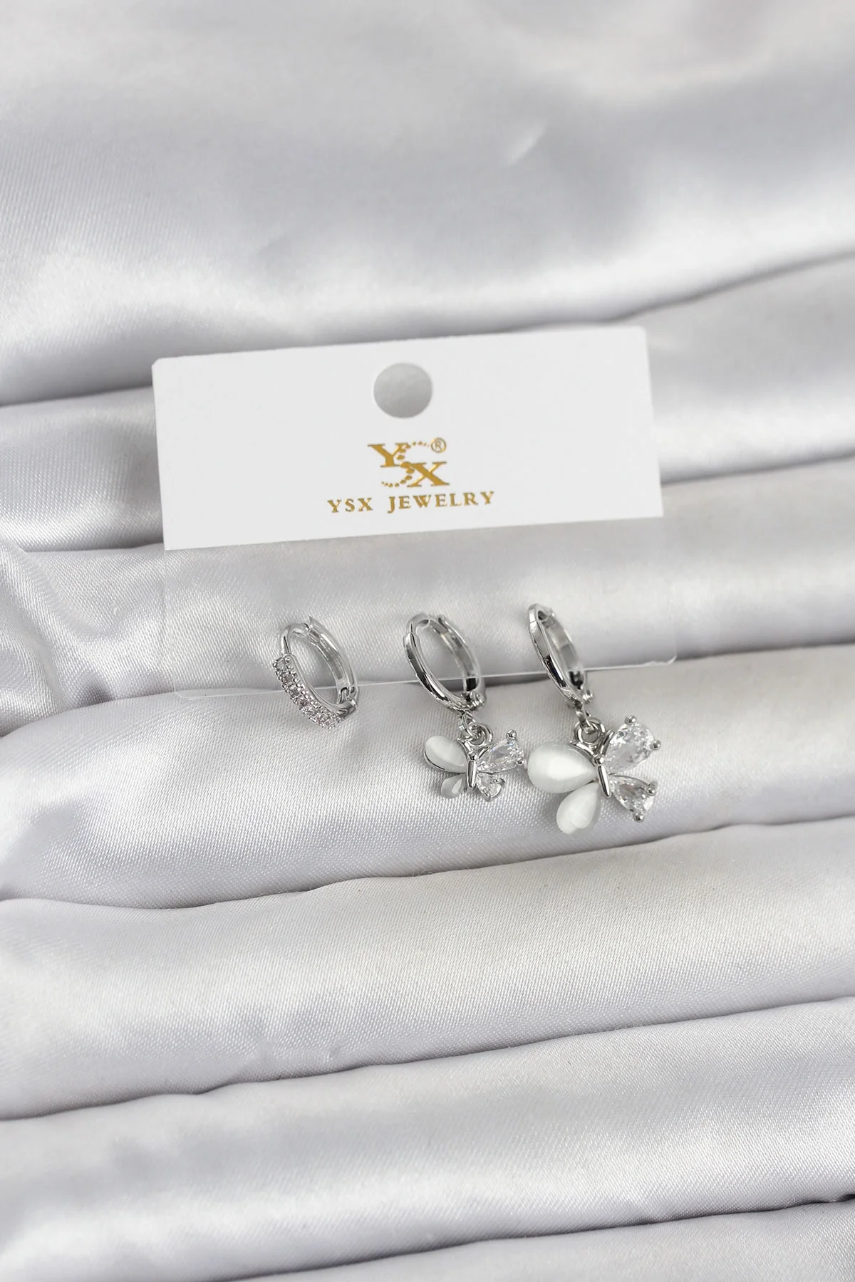 İthalat® Pirinç Gümüş Renk Kelebek Model 3'lü Kadın Küpe