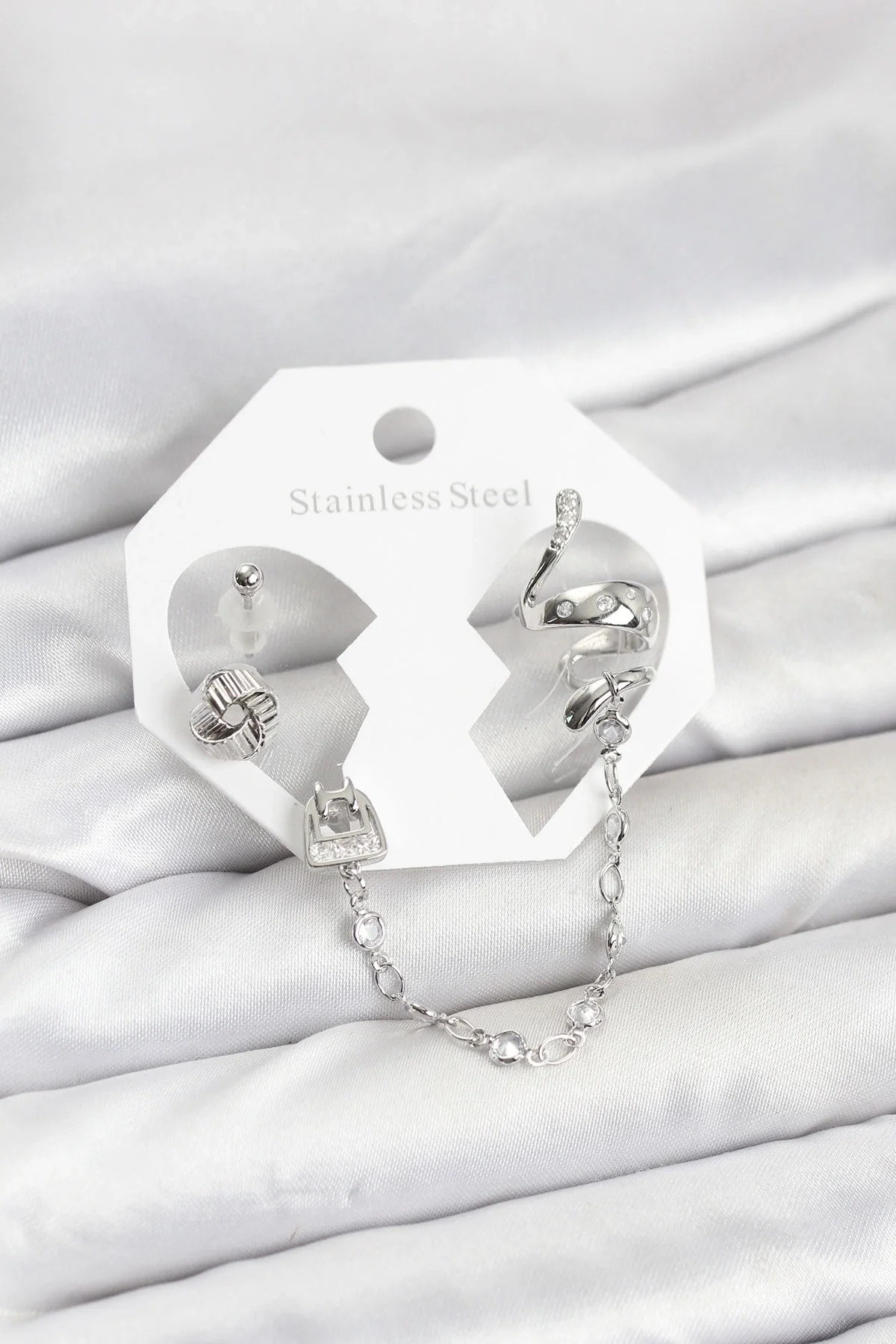 İthalat® Pirinç Gümüş Renk Yılan Model Zincir Bağlantılı Ear Cuff Küpe Seti