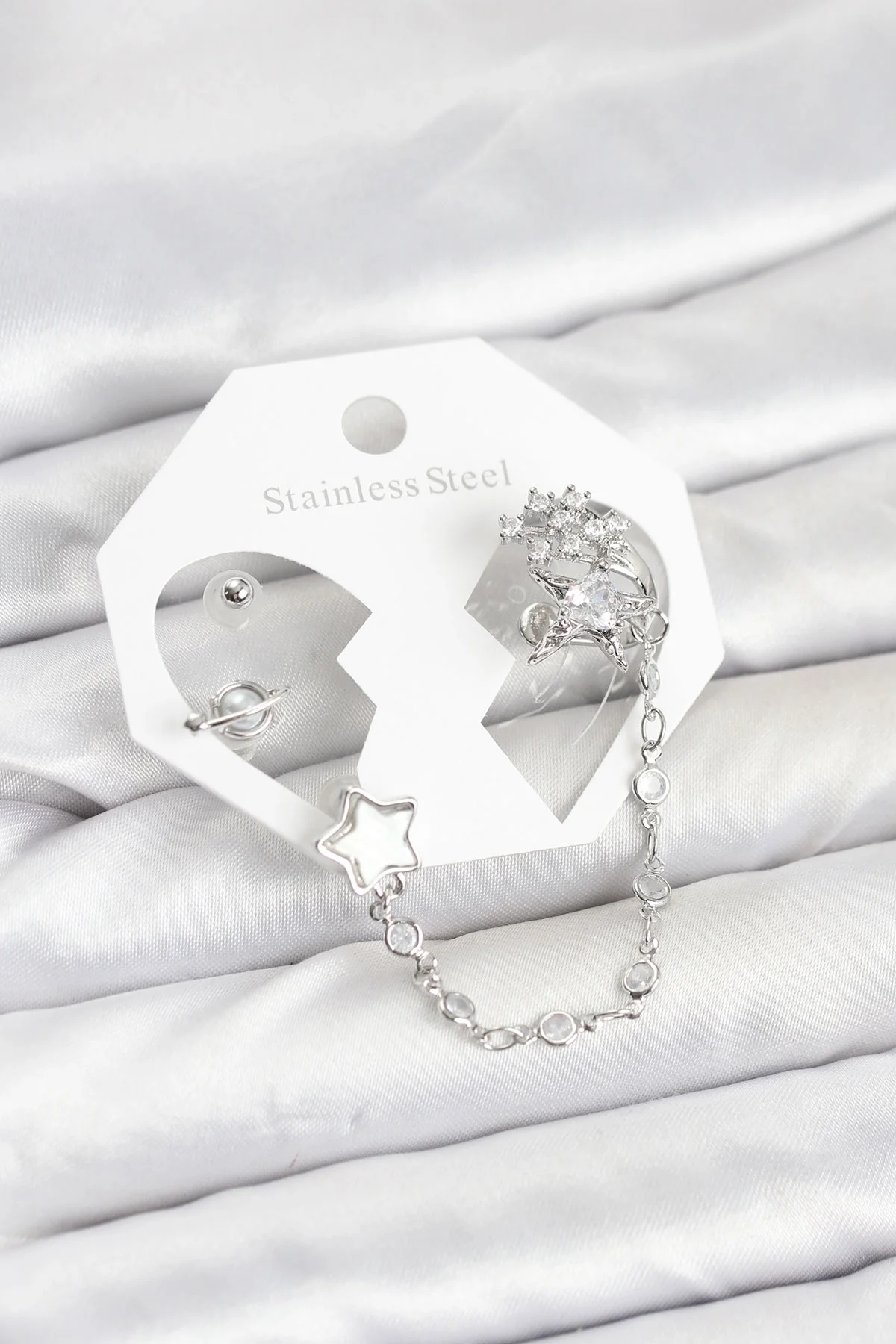İthalat® Pirinç Gümüş Renk Yıldız Model Zincir Bağlantılı Ear Cuff Küpe Seti