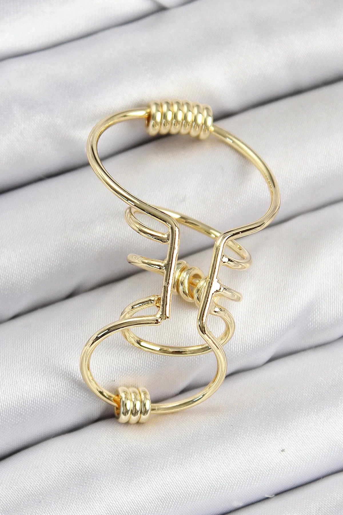 İthalat® Pirinç Halkalı Model Gold Renk Kıkırdak Küpe