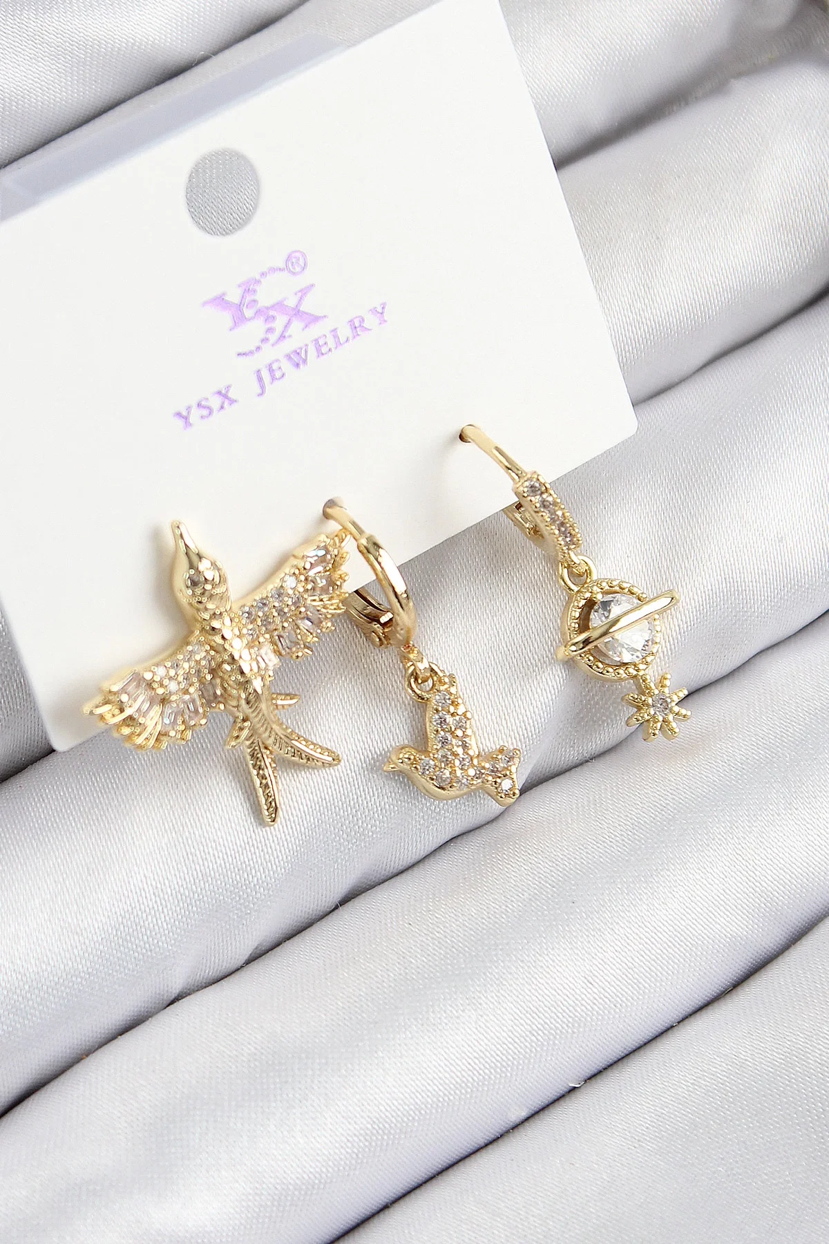 İthalat® Pirinç Zirkon Taşlı 3'lü Kuş Model Gold Renk Kadın Küpe