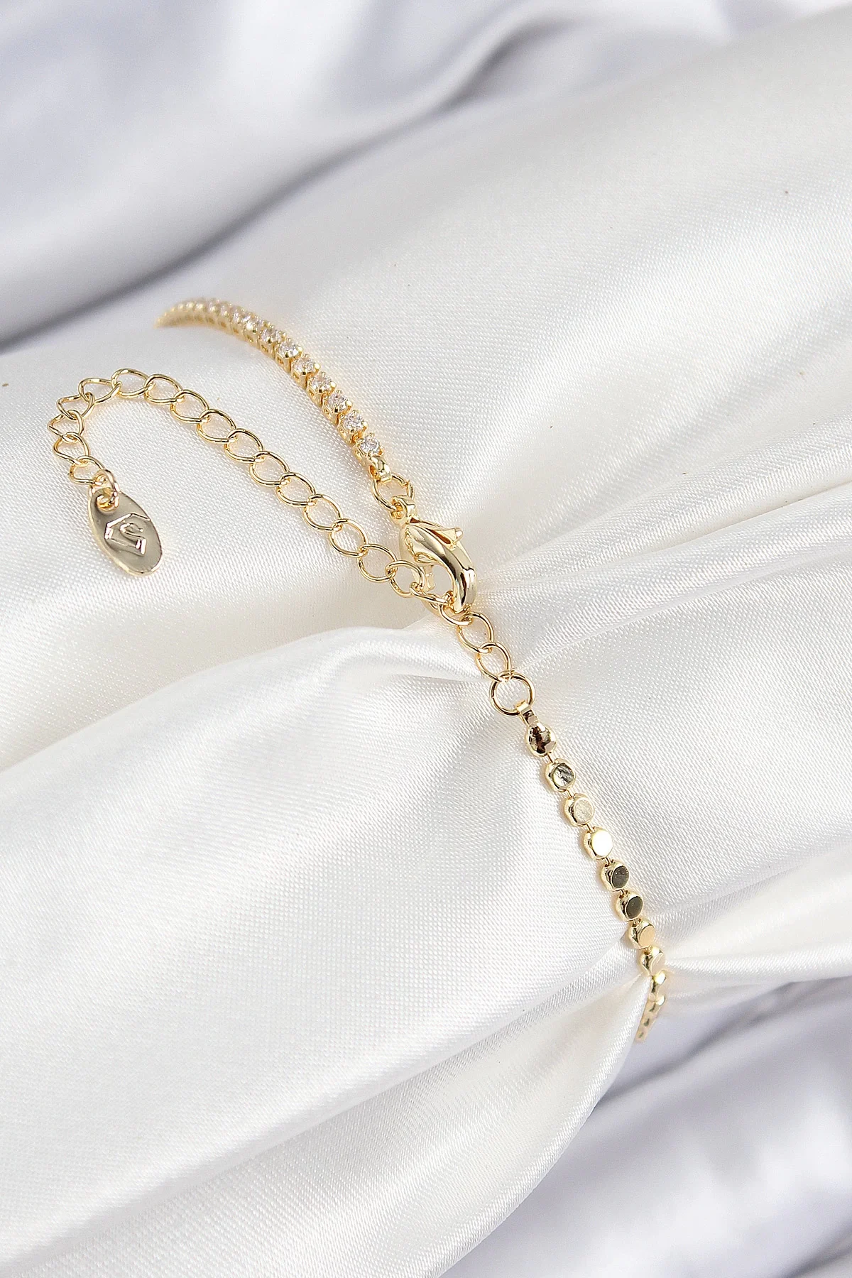 İthalat® Pirinç Zirkon Taşlı Damla Model Ezme Zincir Gold Renk Kadın Bileklik