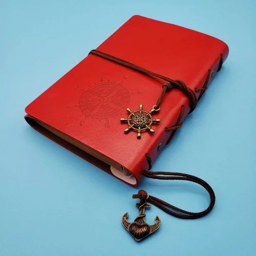 İthalat®  Pusula Tasarımlı Kırmızı Deri Defter