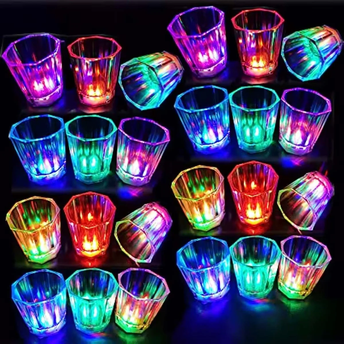 İthalat® Renkli Led Parlayan Fiber Optik Glow Işıklı Bardak 5,5 x 5,5 cm 1 Adet