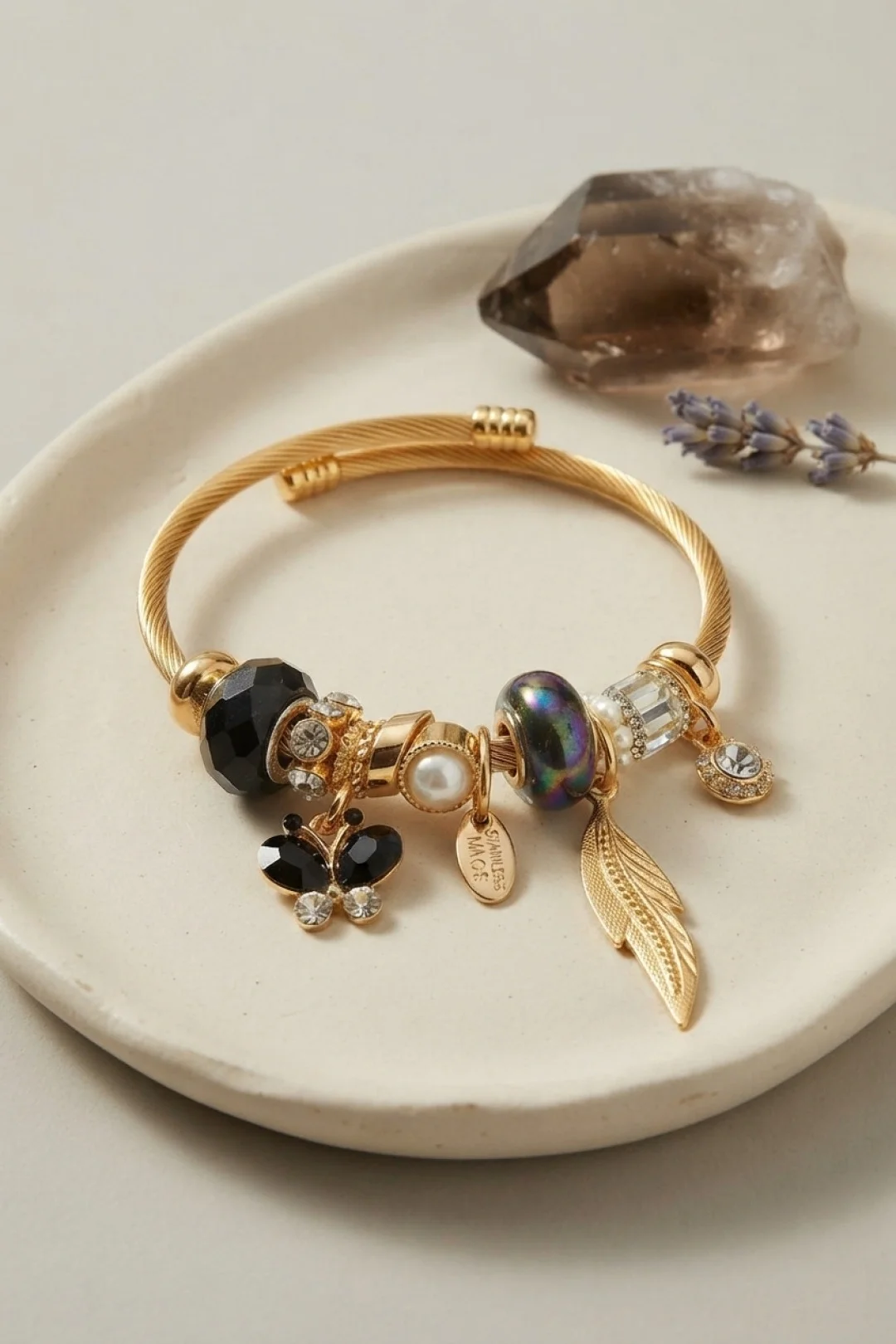 İthalat® Siyah Kelebek Model Charmlı Bileklik