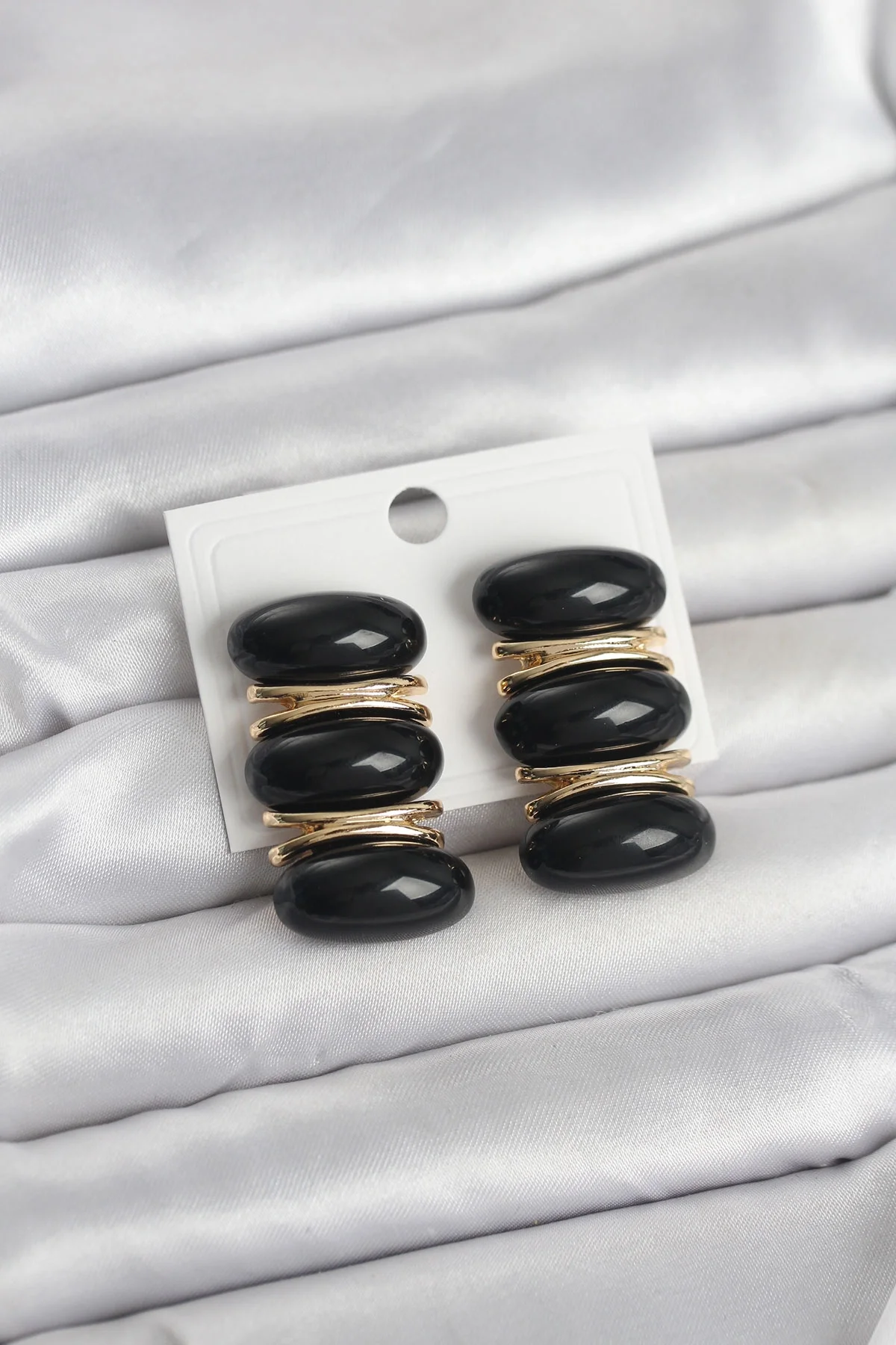 İthalat® Siyah Vintage Model Gold Renk Kadın Küpe