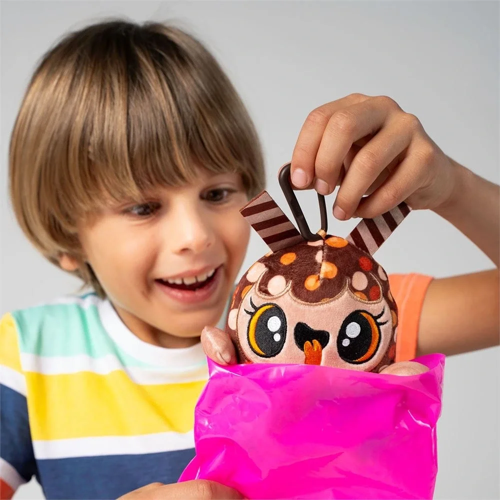 Sürpriz Mini Peluş Kutup Hayvanı Sürpriz Mini Peluş Kutup Hayvanı