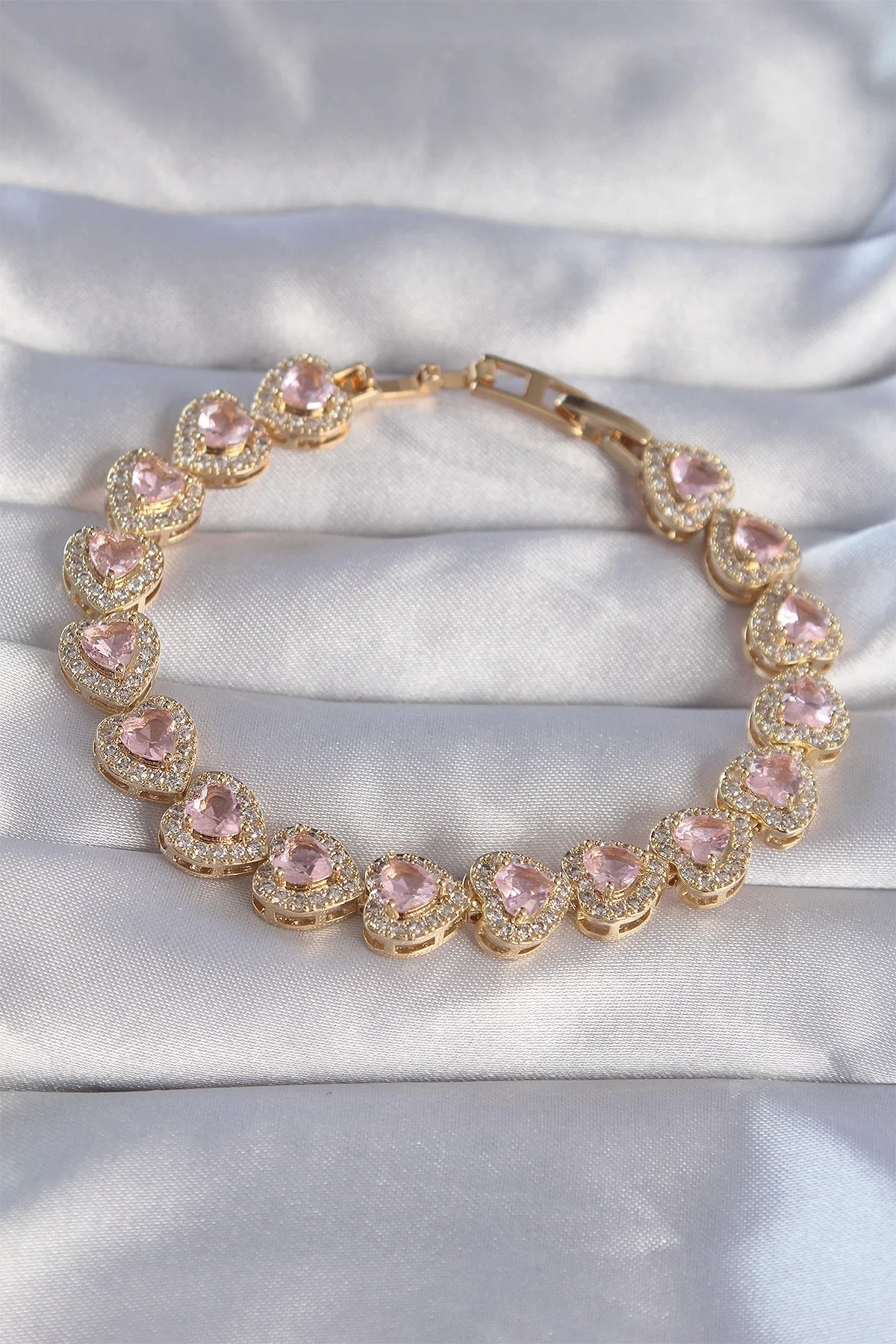İthalat® Vip Seri Pirinç Gold Renk Pembe Zirkon Taşlı Kalp Tasarı