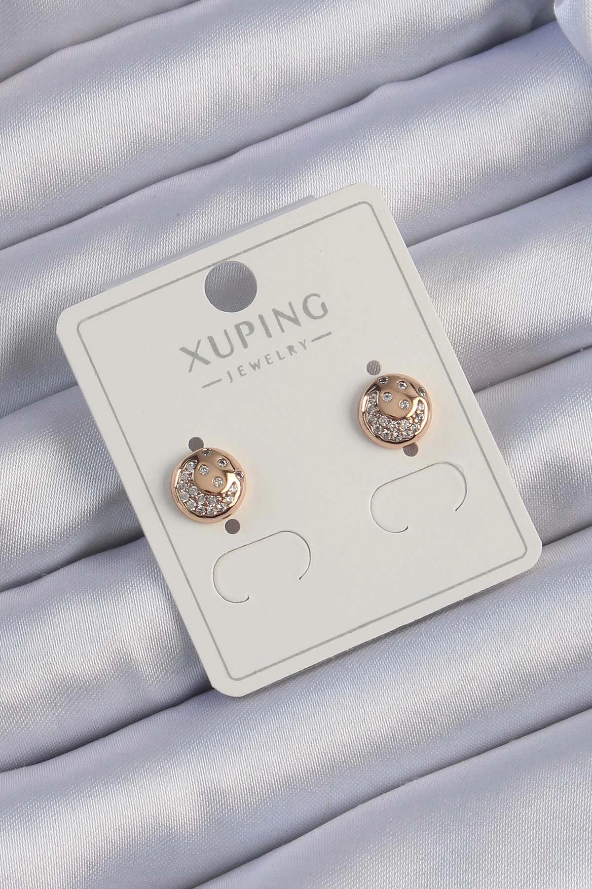 Xuping Rose Renk Zirkon Taşlı Yansımalı Oval Küpe Fiyatı, Yorumları ve Özellikleri