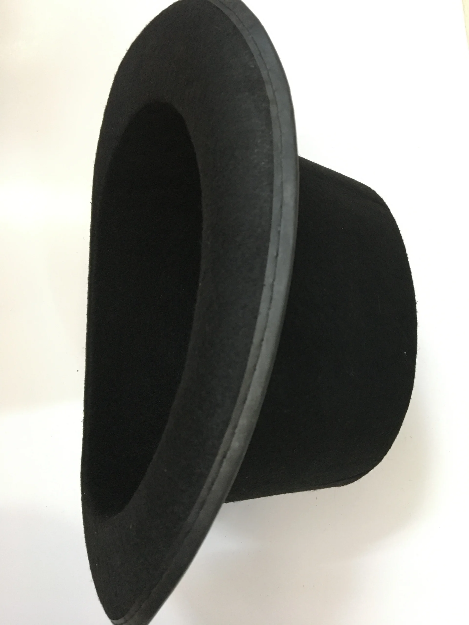 İthalat® Yetişkinler İçin Siyah Renk Ringmaster Sihirbaz Şapkası Fötr Şapka 15 cm İthalat® Yetişkinler İçin Siyah Renk Ringmaster Sihirbaz Şapkası Fötr Şapka 15 cm
