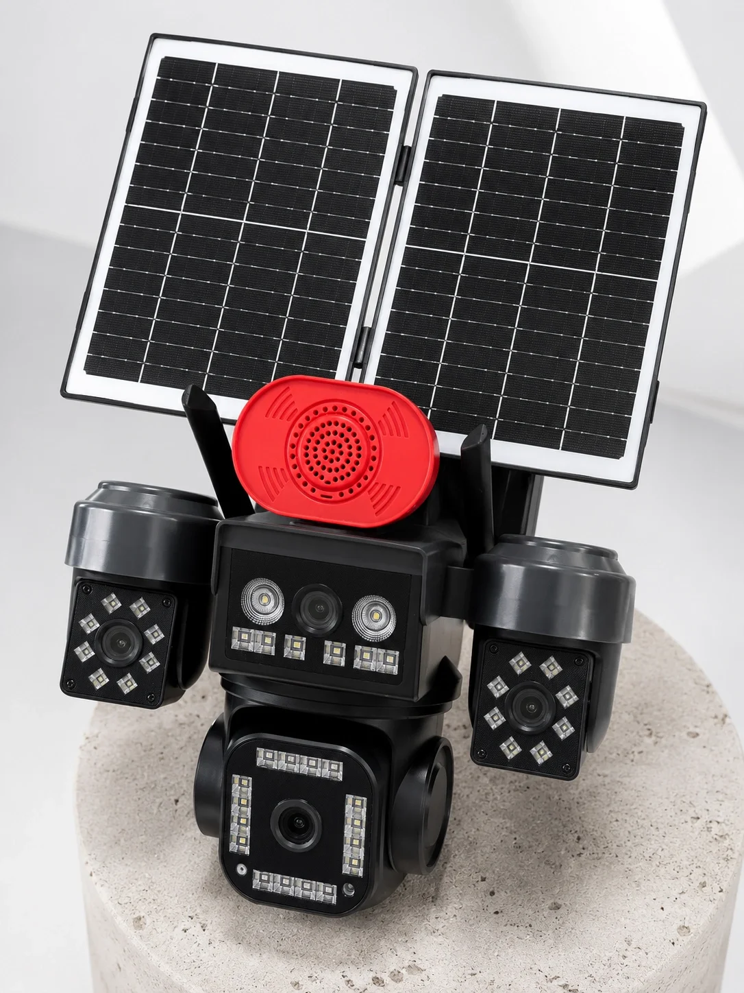 İthalat® Yüksek Güçlü LED Aydınlatma ve Gece Görüş Teknolojisi ile Günün Her Saatinde Net Görüntüleme