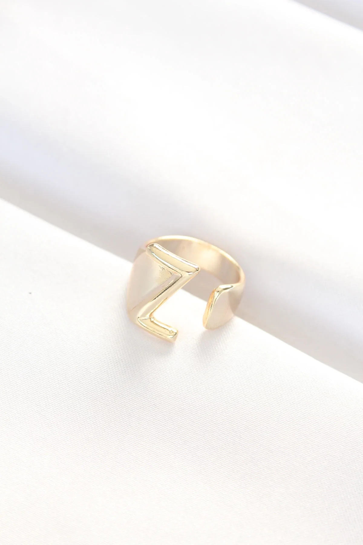 İthalat® Z Harfli Altın Renk Ayarlanabilir Yüzük