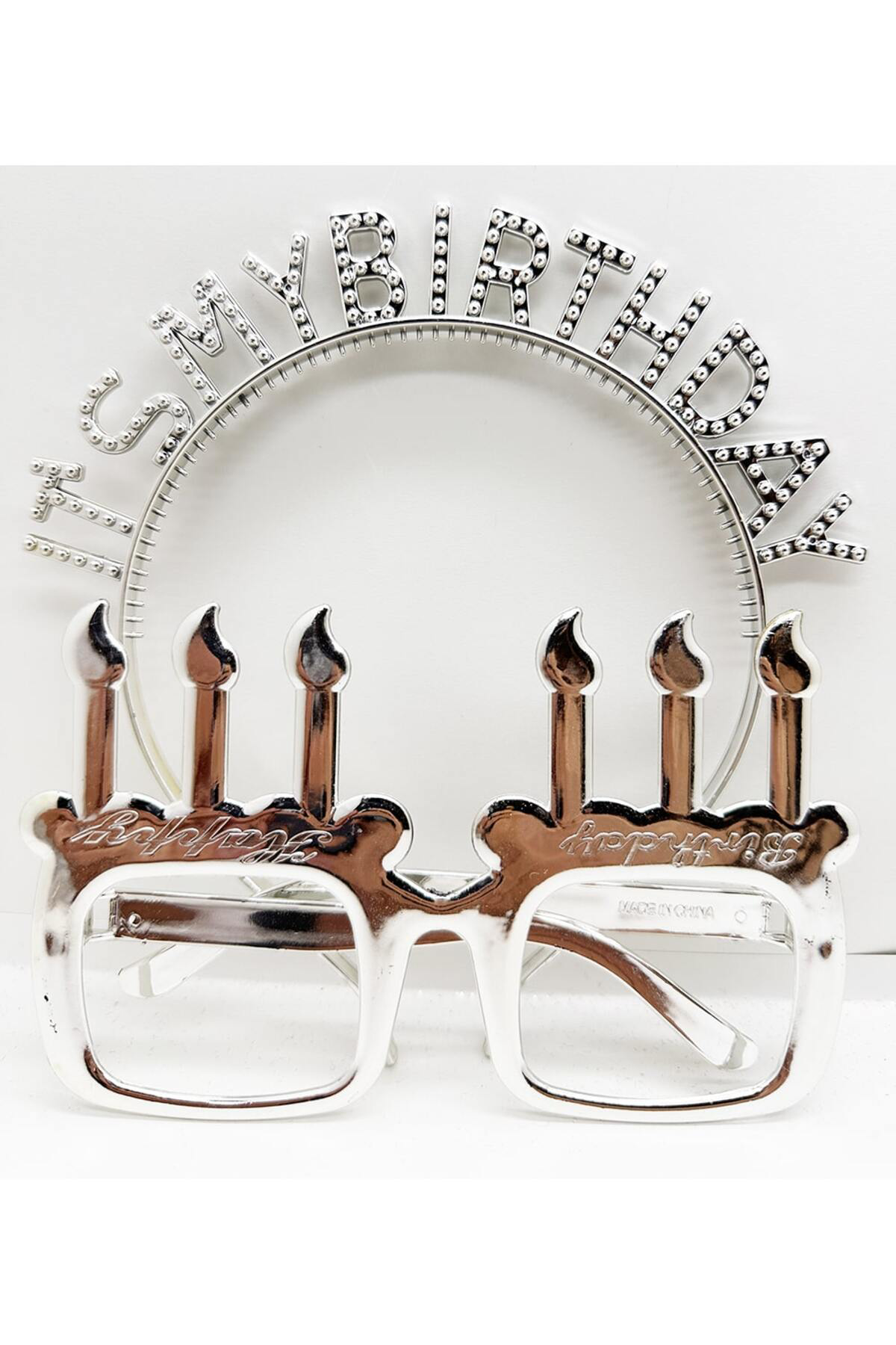 Kamelya Design İt's My Birthday Yazılı Taç Ve Mum Şekilli Gözlük Seti Gümüş Renk