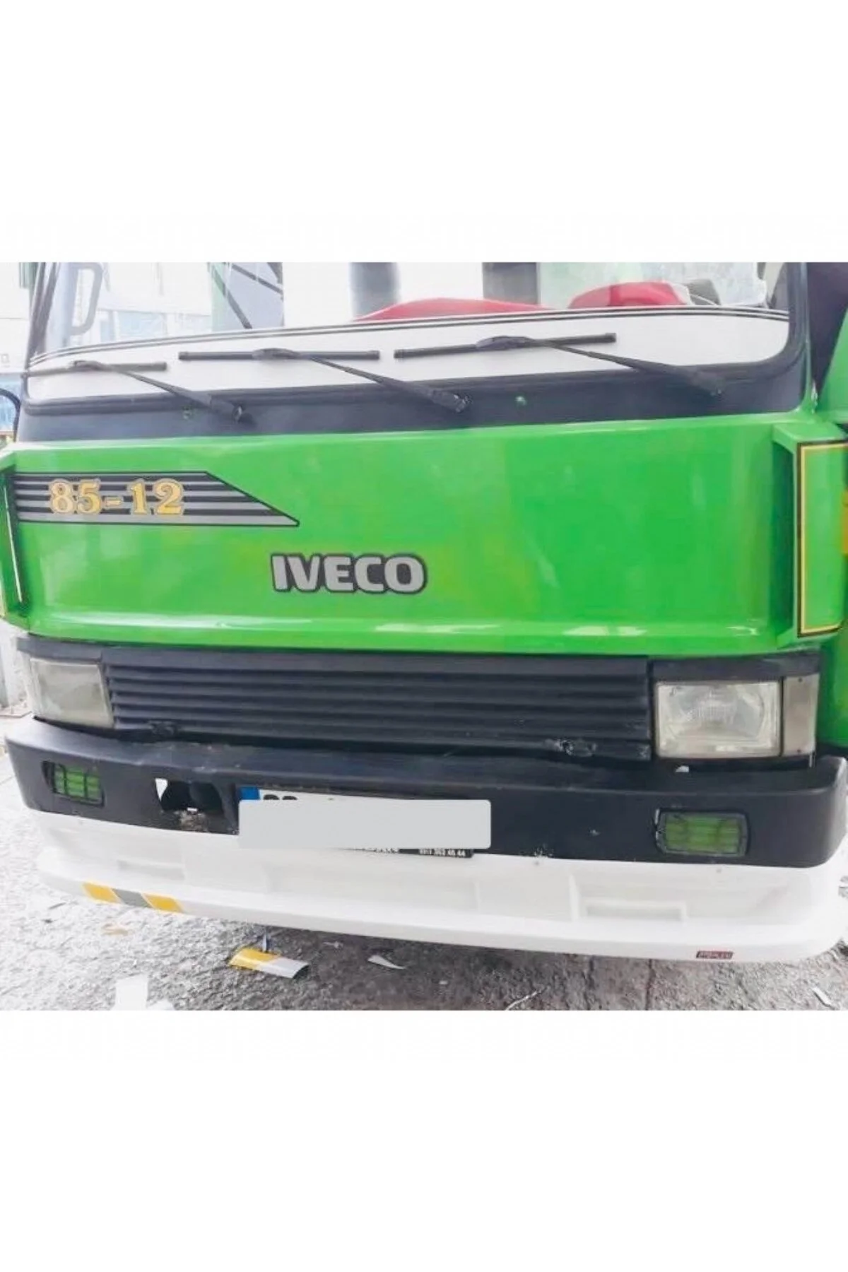 IVECO BEYAZ BOYALI ÖN KARLIK IVECO BEYAZ BOYALI ÖN KARLIK