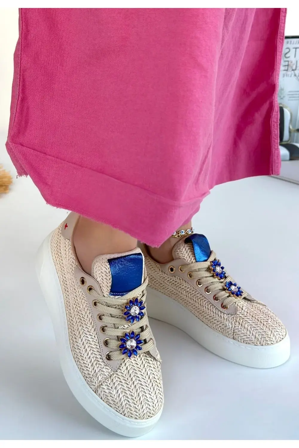 Iwer Bej Hasır Dokumalı Bağcıklı Spor Ayakkabı