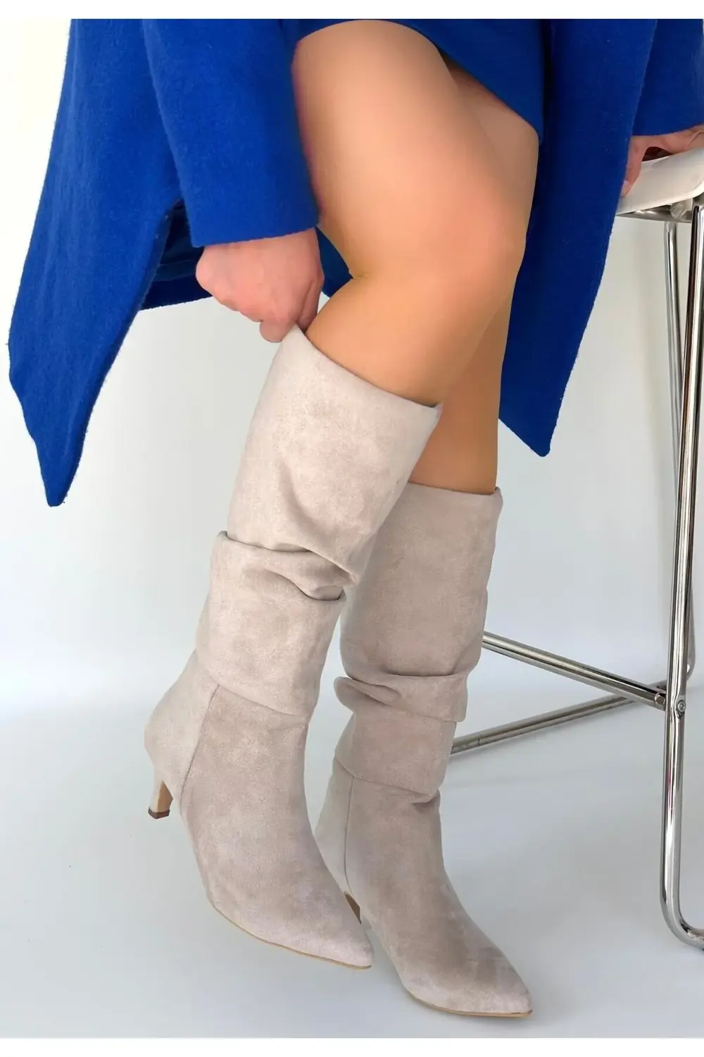 İwon Bej Süet Körüklü Çizme