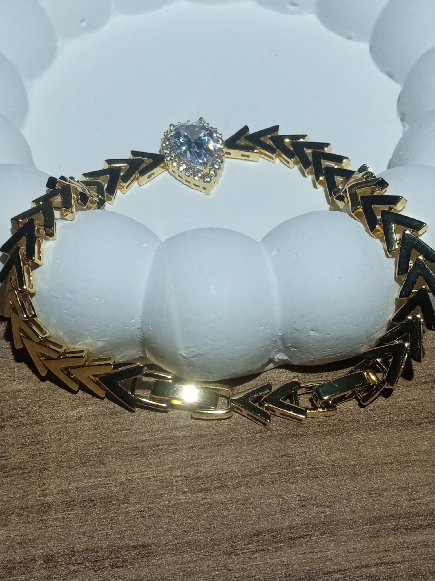 Jade'm Gold  Çelik Altin Kaplama Zirkon Taşli Bileklik
