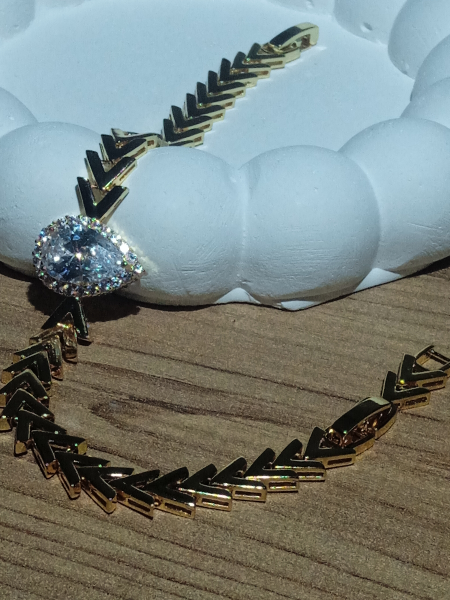 Jade'm Gold  Çelik Altin Kaplama Zirkon Taşli Bileklik