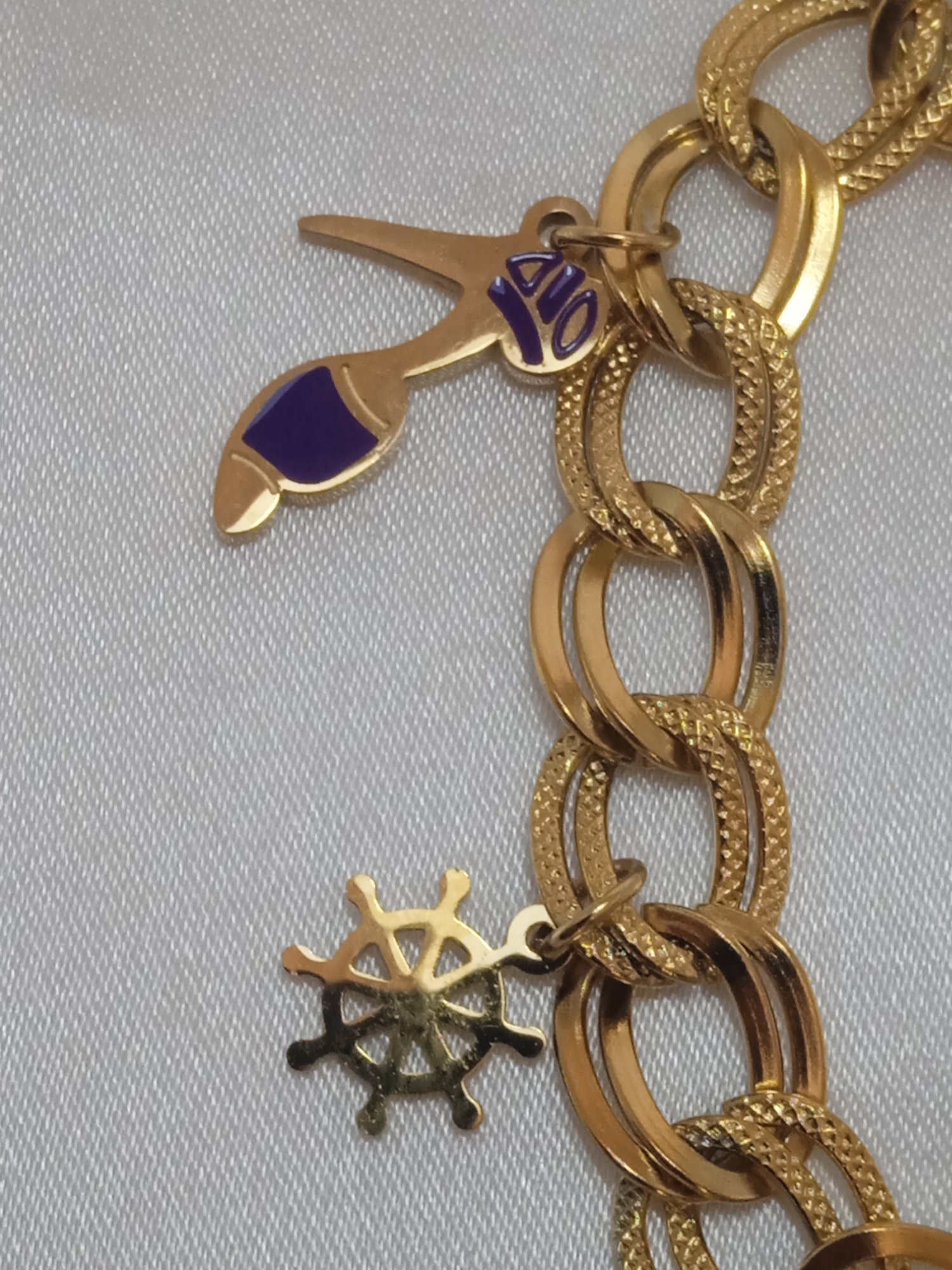 Jade'm Gold  İncili Çelik Charm Bileklik