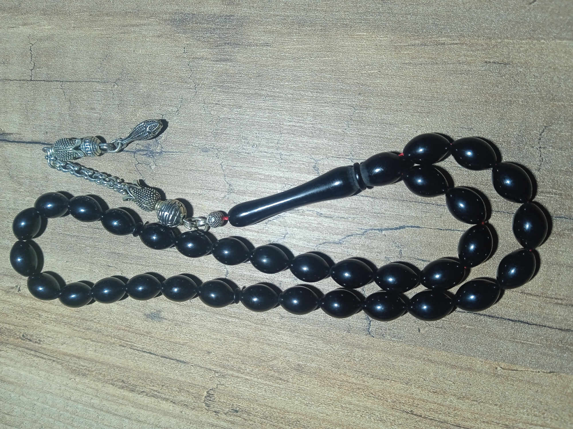 Jadem Gold Özel kutulu yeşil renkli SIKMA kehribar tesbih