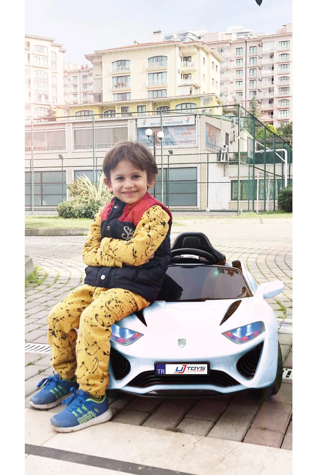 Jagor Akülü Araba 12v-beyaz