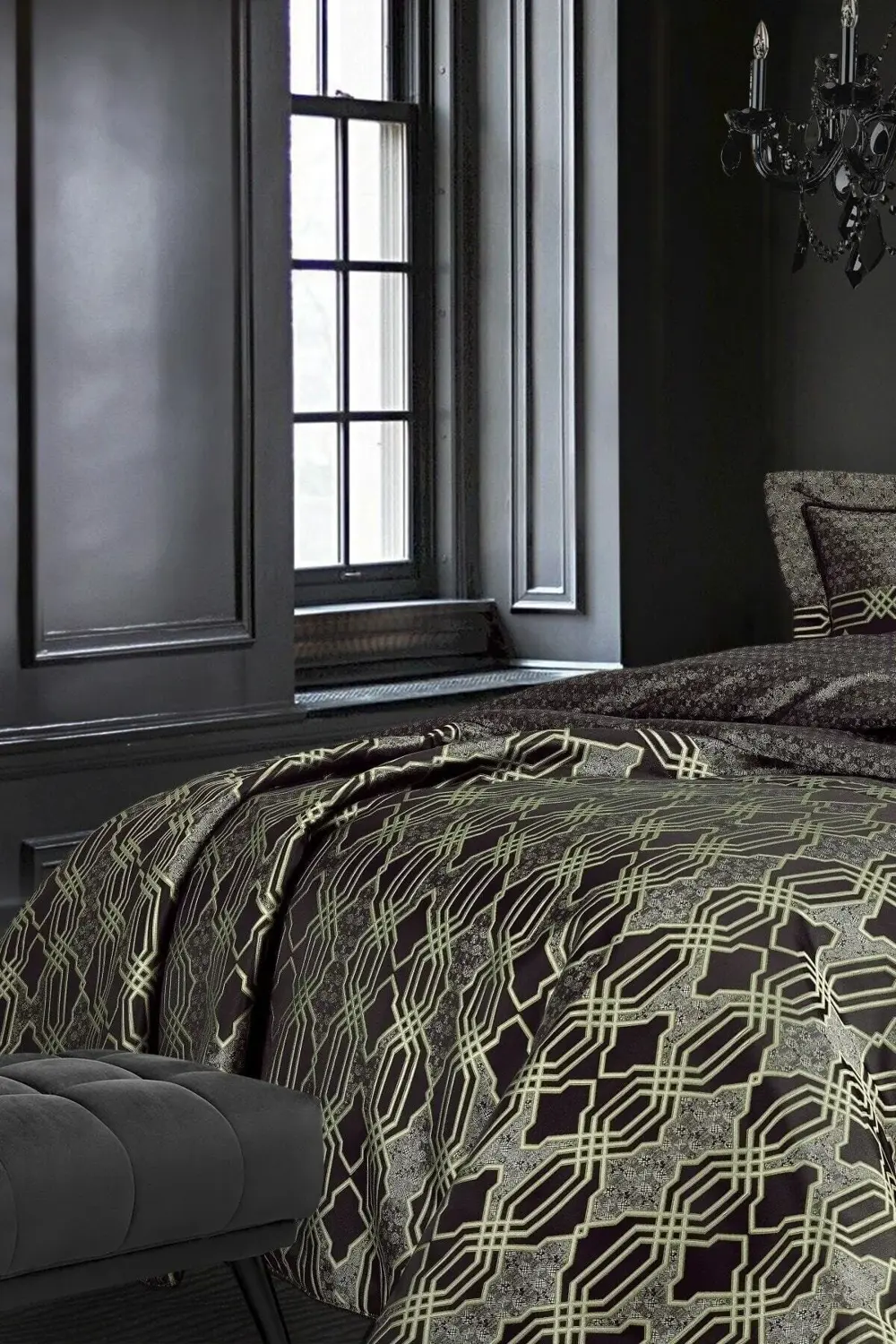 Jakar Desenli Leke Tutmaz Vienza Yatak Örtüsü