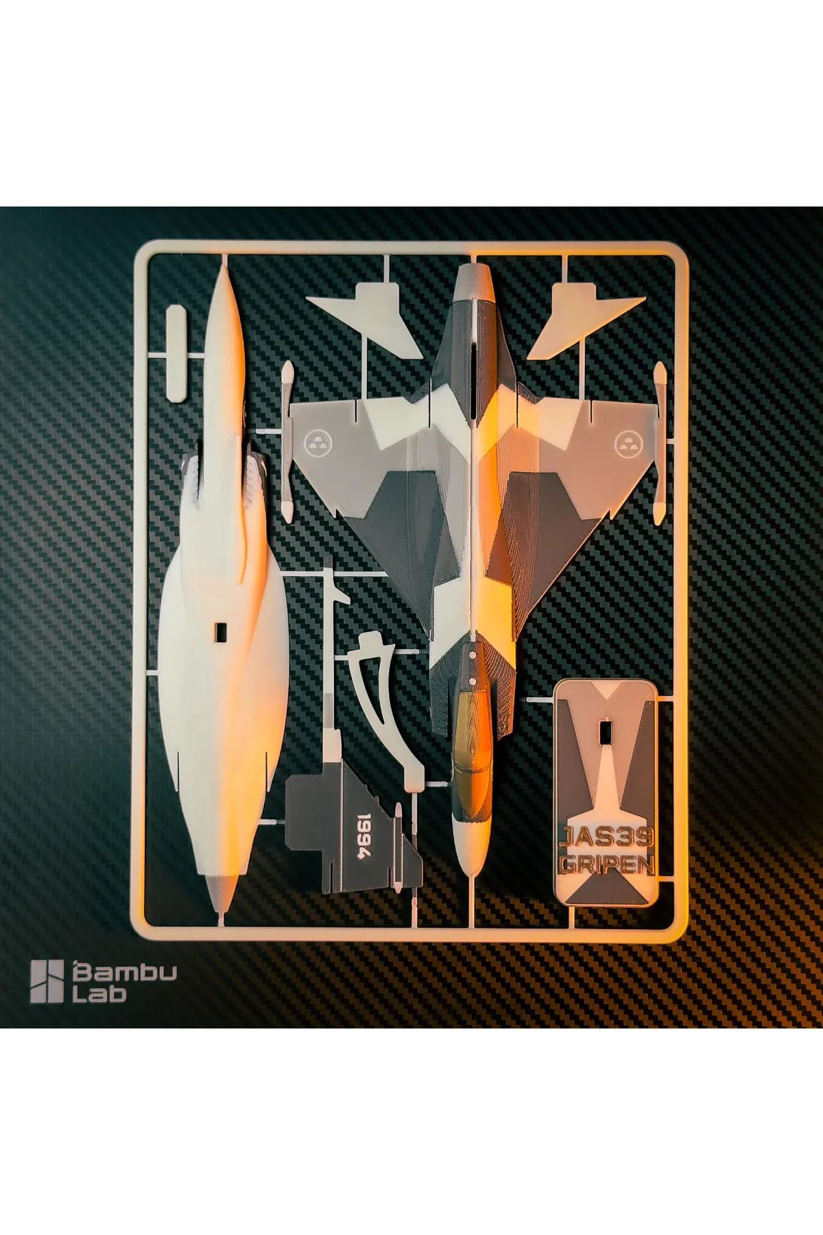 JAS39 GRIPEN Uçak Modeli Kiti - Görsel 4