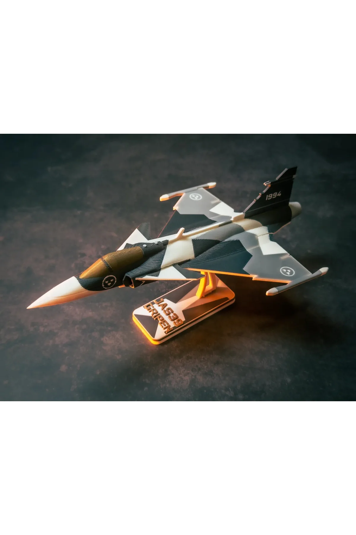 JAS39 GRIPEN Uçak Modeli Kiti - Görsel 2