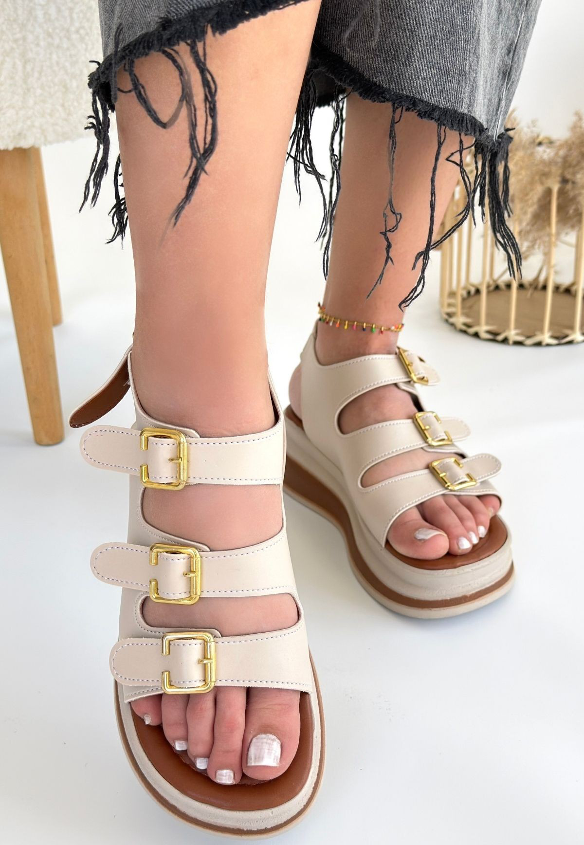 Jatay Bej Cilt Sandalet