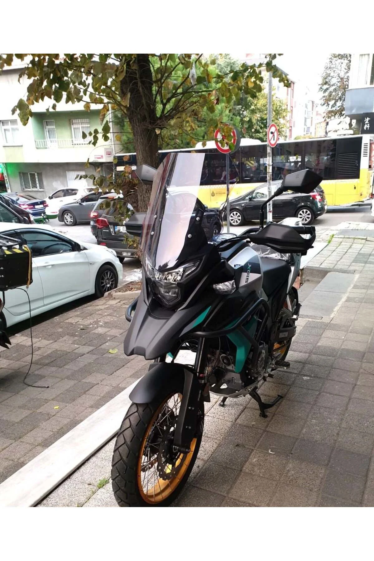 Java RVM 500 Ön Cam 2021-2026 Model 53cm Füme Renkli 4mm