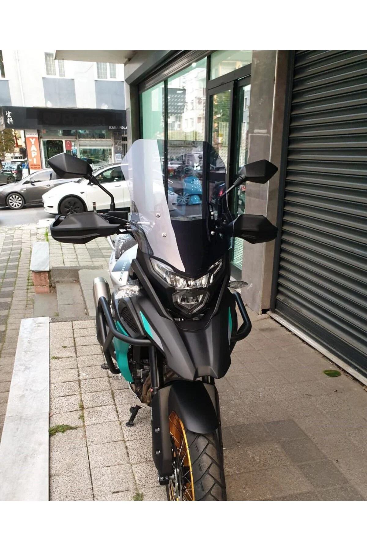Java RVM 500 Ön Cam 2021-2026 Model 53cm Füme Renkli 4mm
