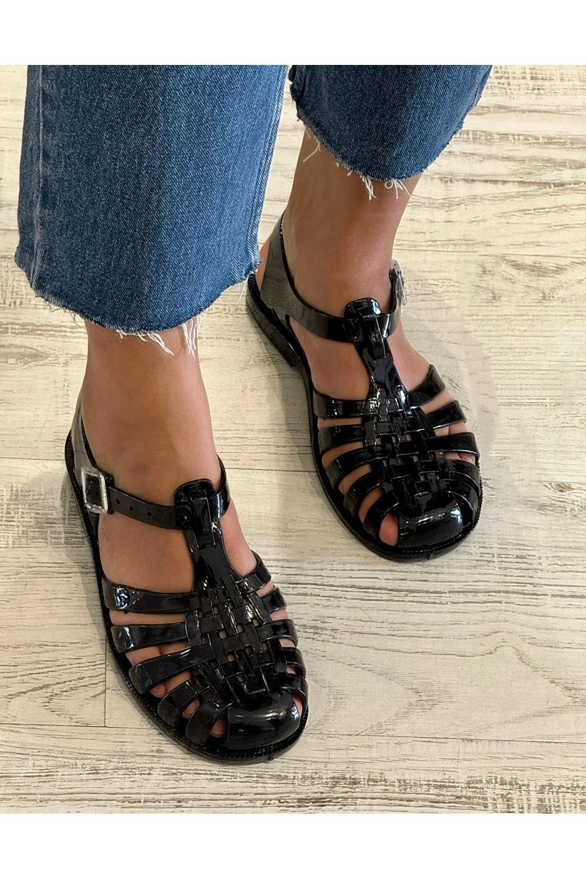 Jelly Siyah Kadın Sandalet
