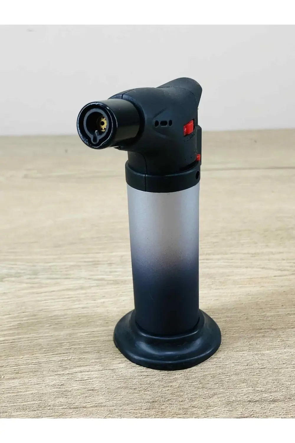 Jet Alevli El Tipi Doldurulabilir Pürmüz Çakmak