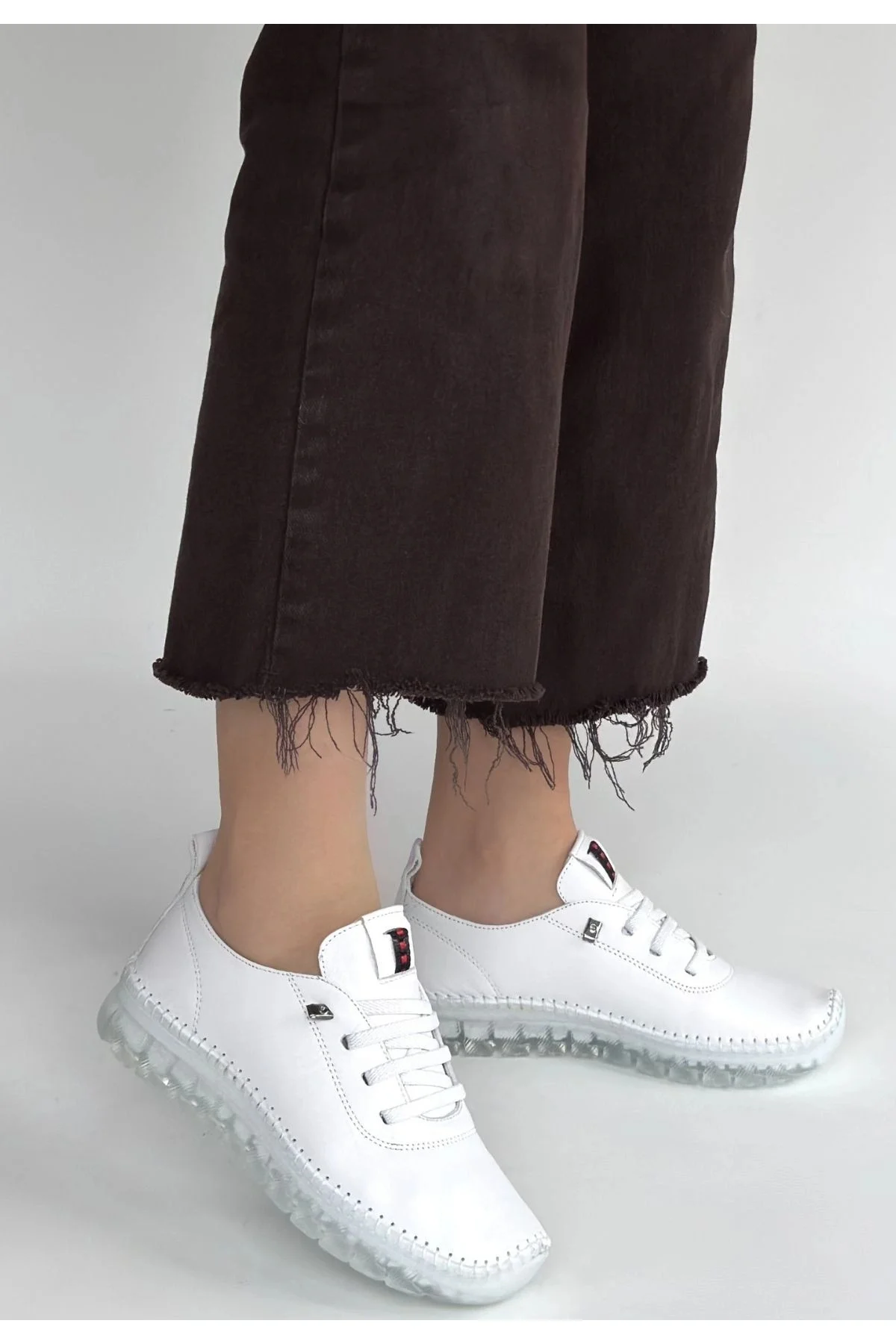 Jiten Beyaz Deri Bağcıklı Spor Ayakkabı