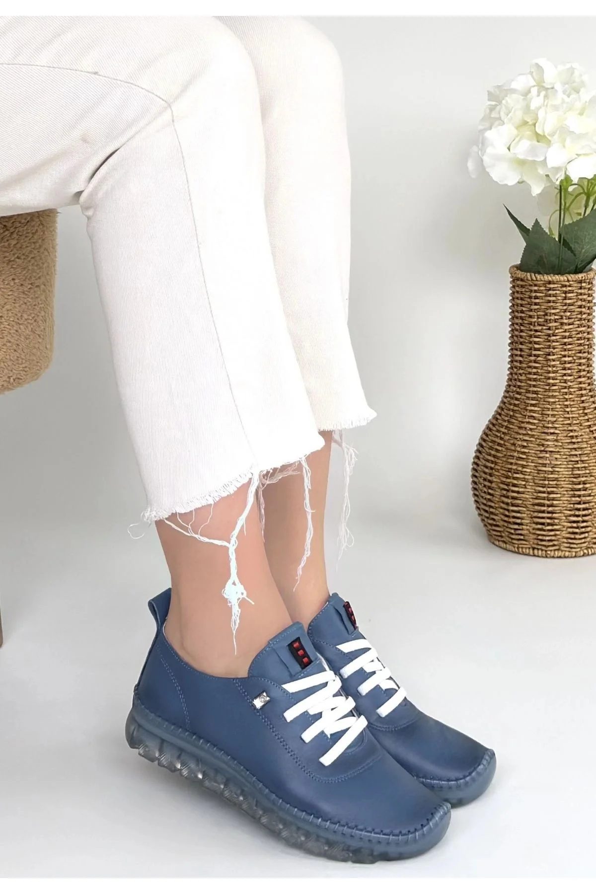 Jiten Mavi Deri Bağcıklı Spor Ayakkabı