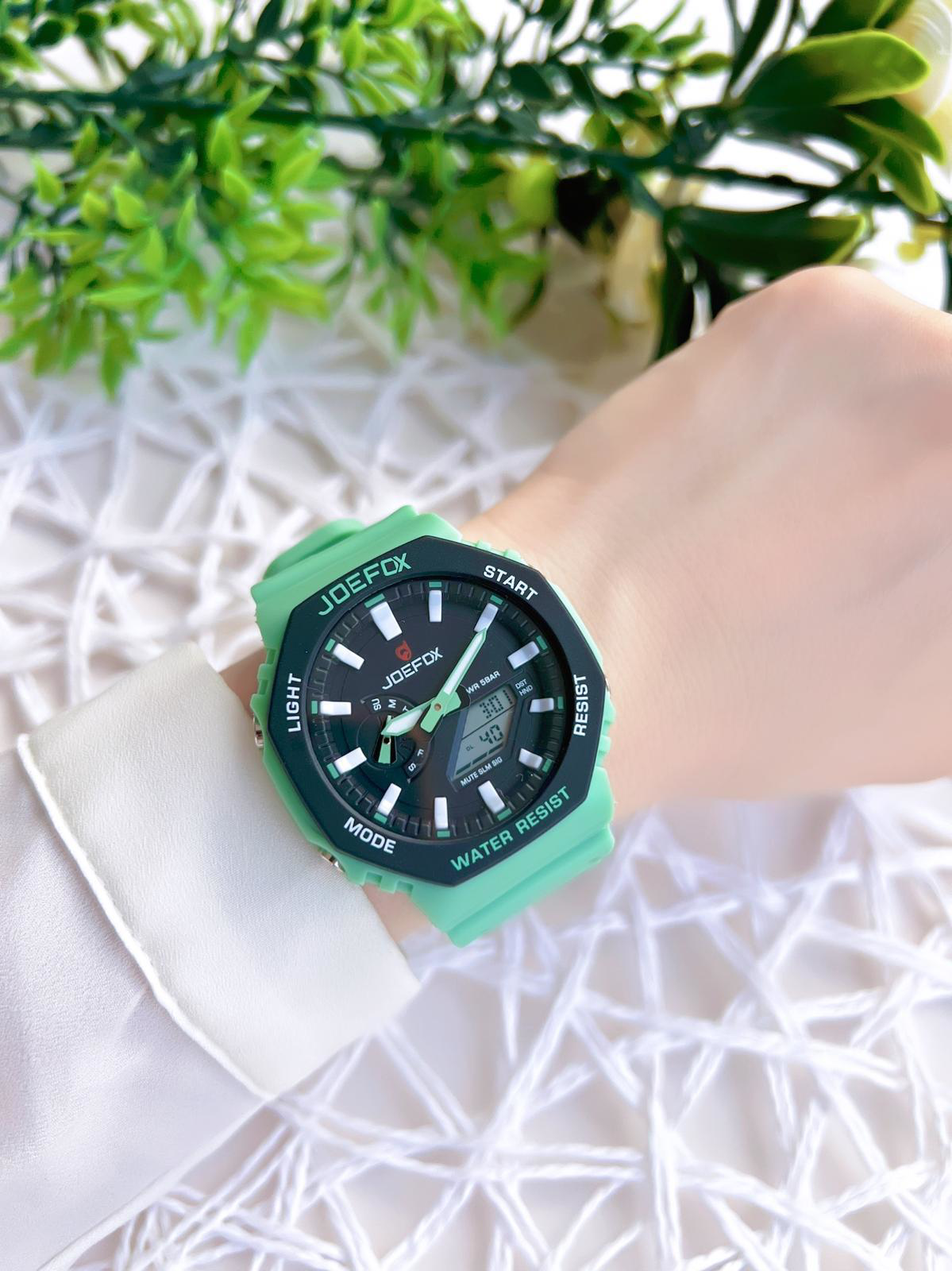 Joefox Digital/Analog Büyük Spor Kasa 5 Atm Suya Dayanıklı 2 Yıl 